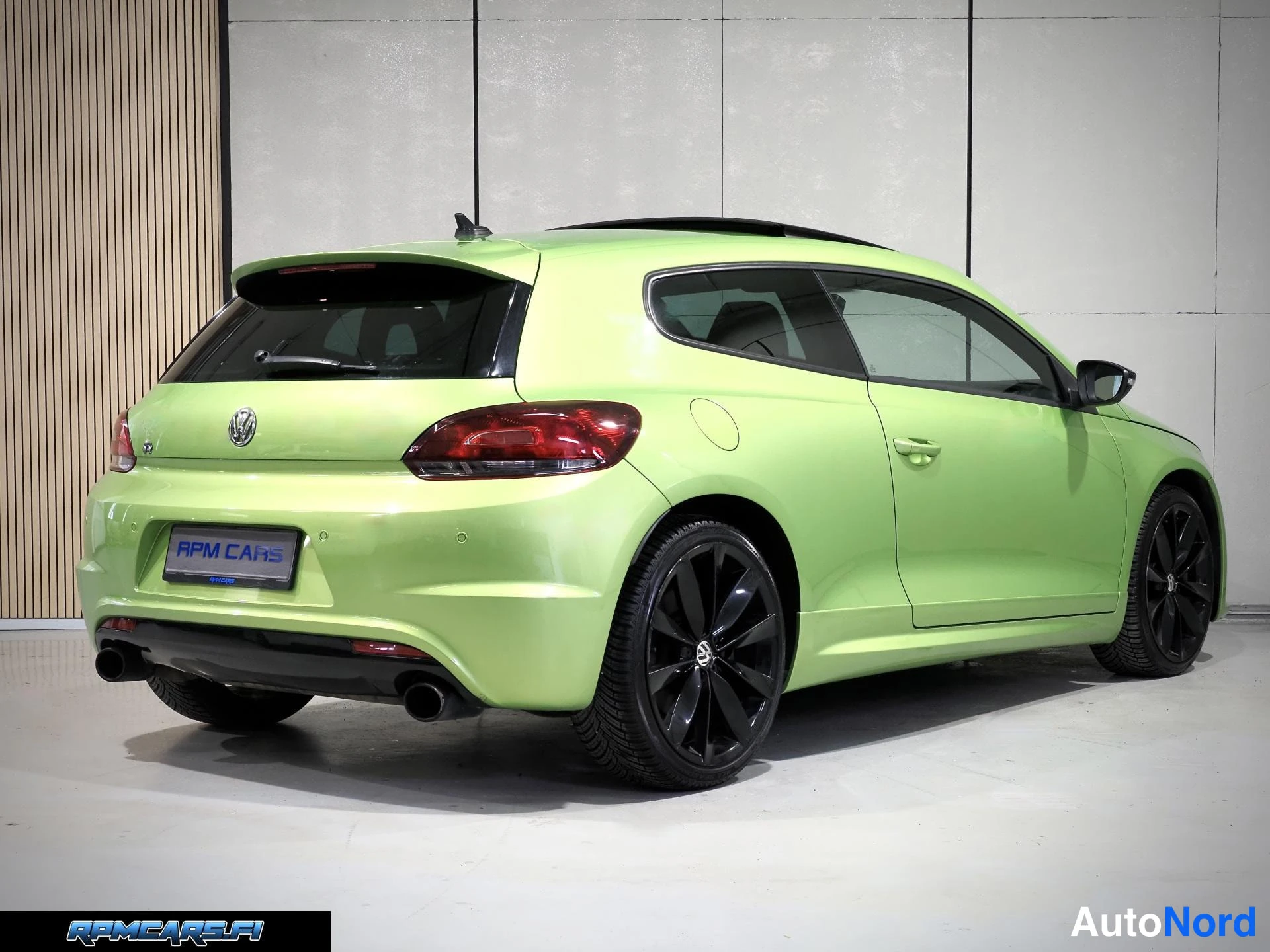 Volkswagen R 2.0 TSI 195kW 2013, ulkokuva 5 – Kerava