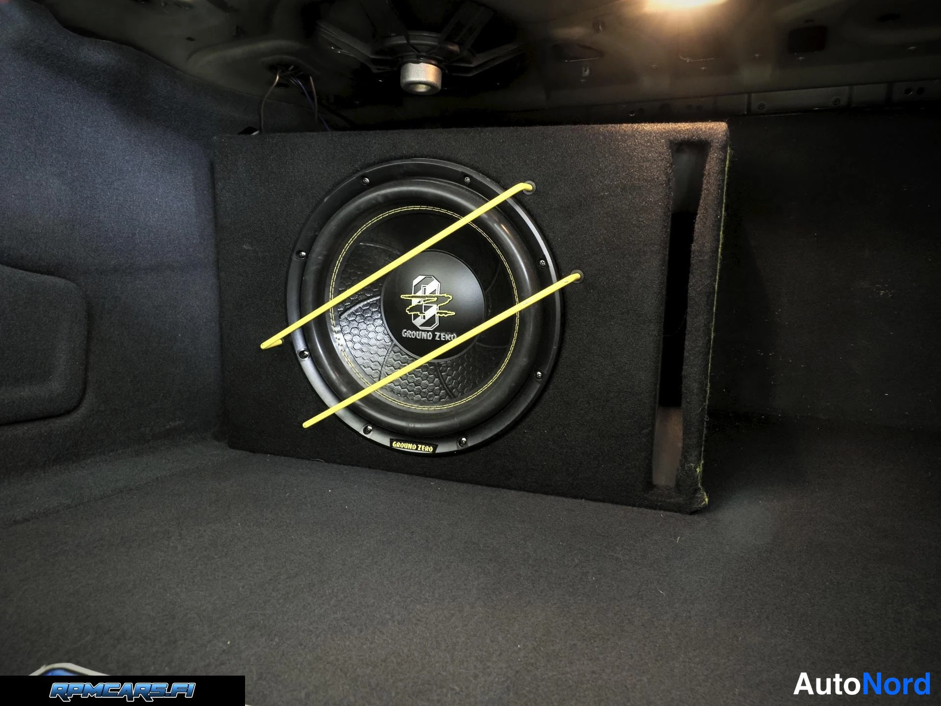 Musta Audi A6 2011, yksityiskohta, kuva 43