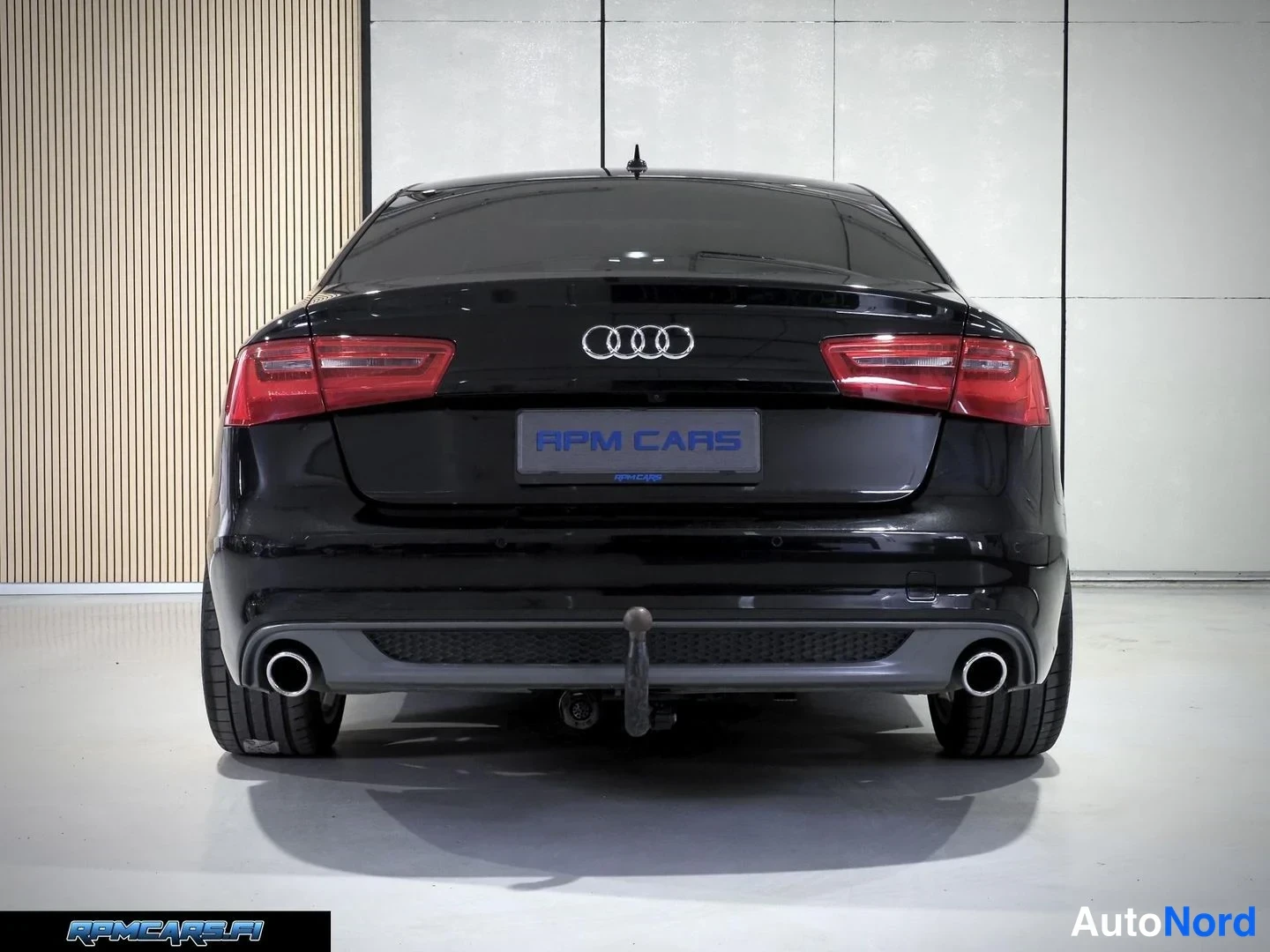 Musta Audi A6 2011, takaa, kuva 26