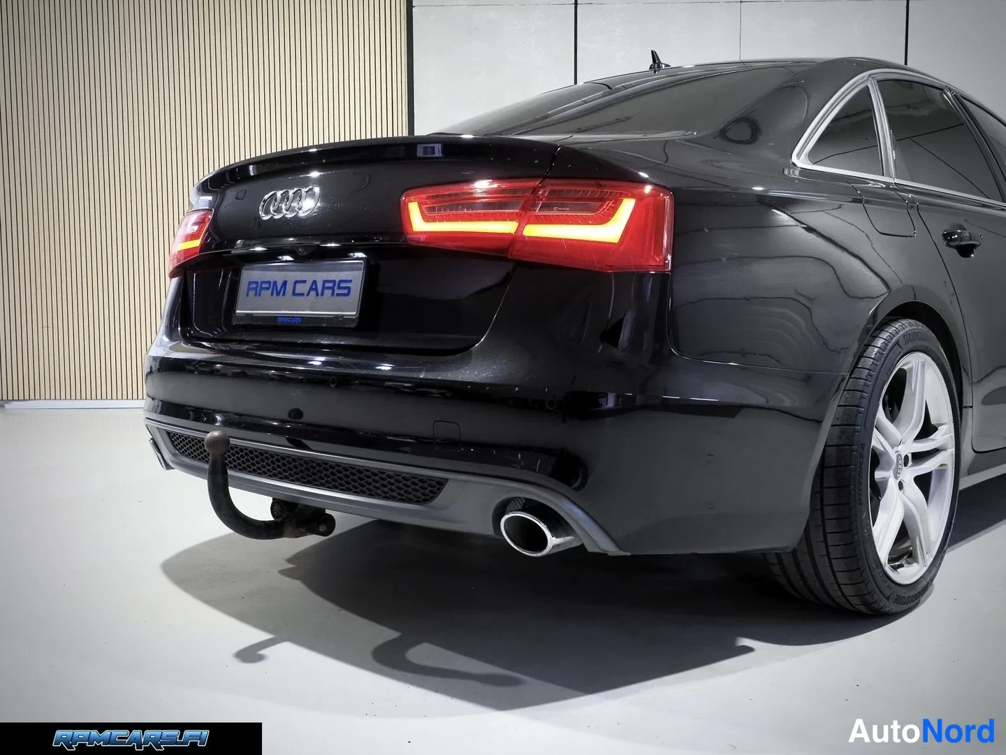 Musta Audi A6 2011, takaviisto, kuva 22