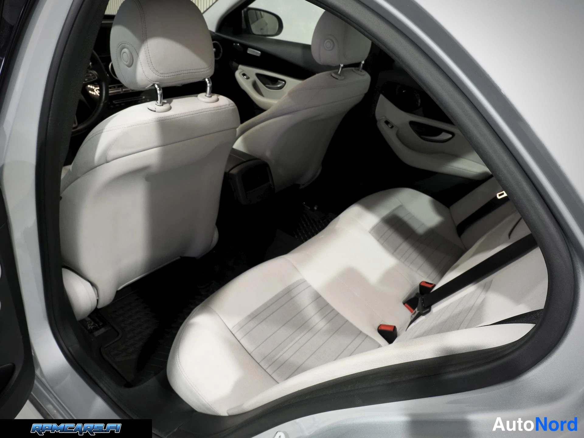 Mercedes-Benz 220 d BlueTec Avantgarde A 2015, ulkokuva 14 – Kerava