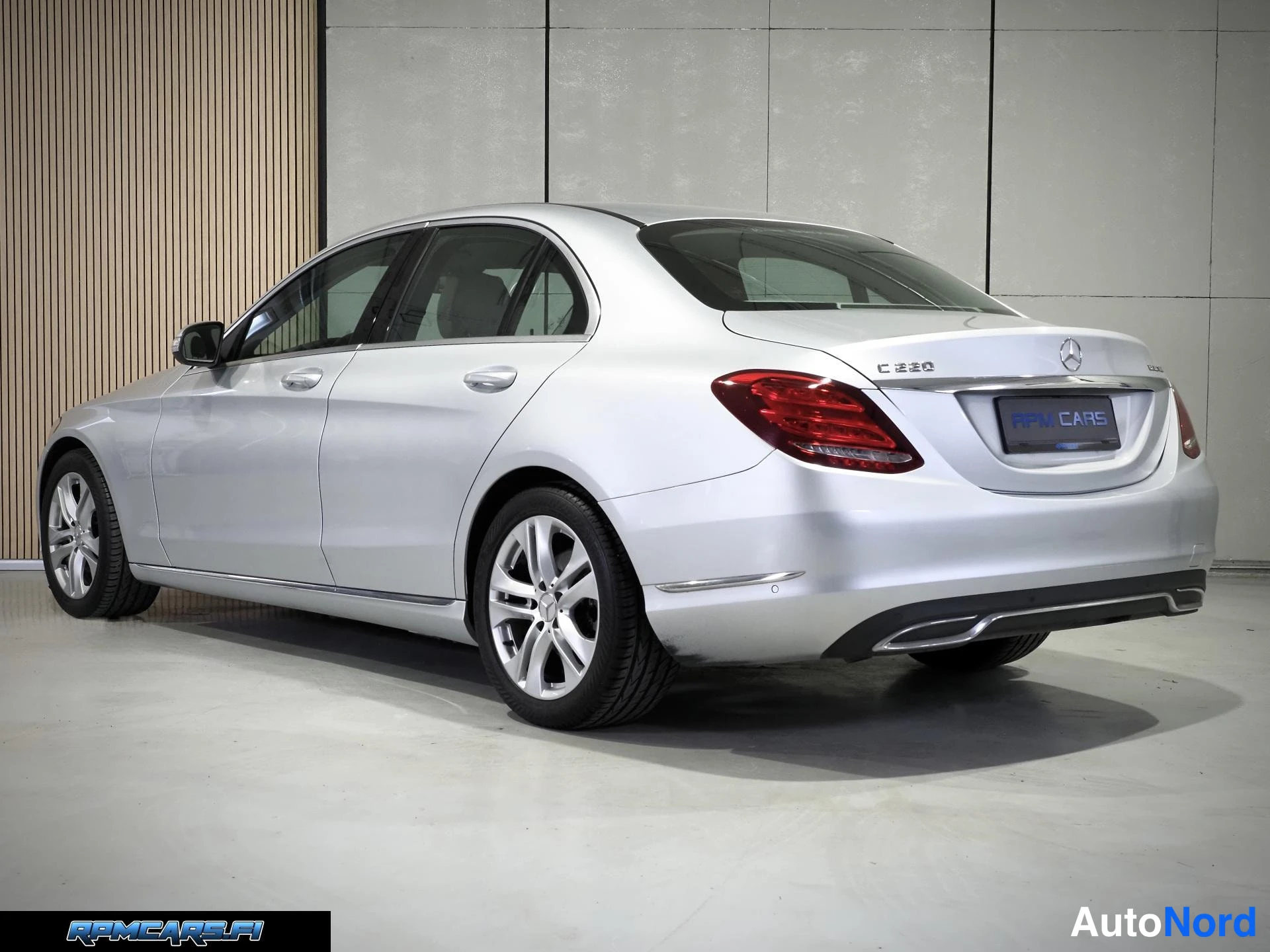 Mercedes-Benz 220 d BlueTec Avantgarde A 2015, ulkokuva 3 – Kerava