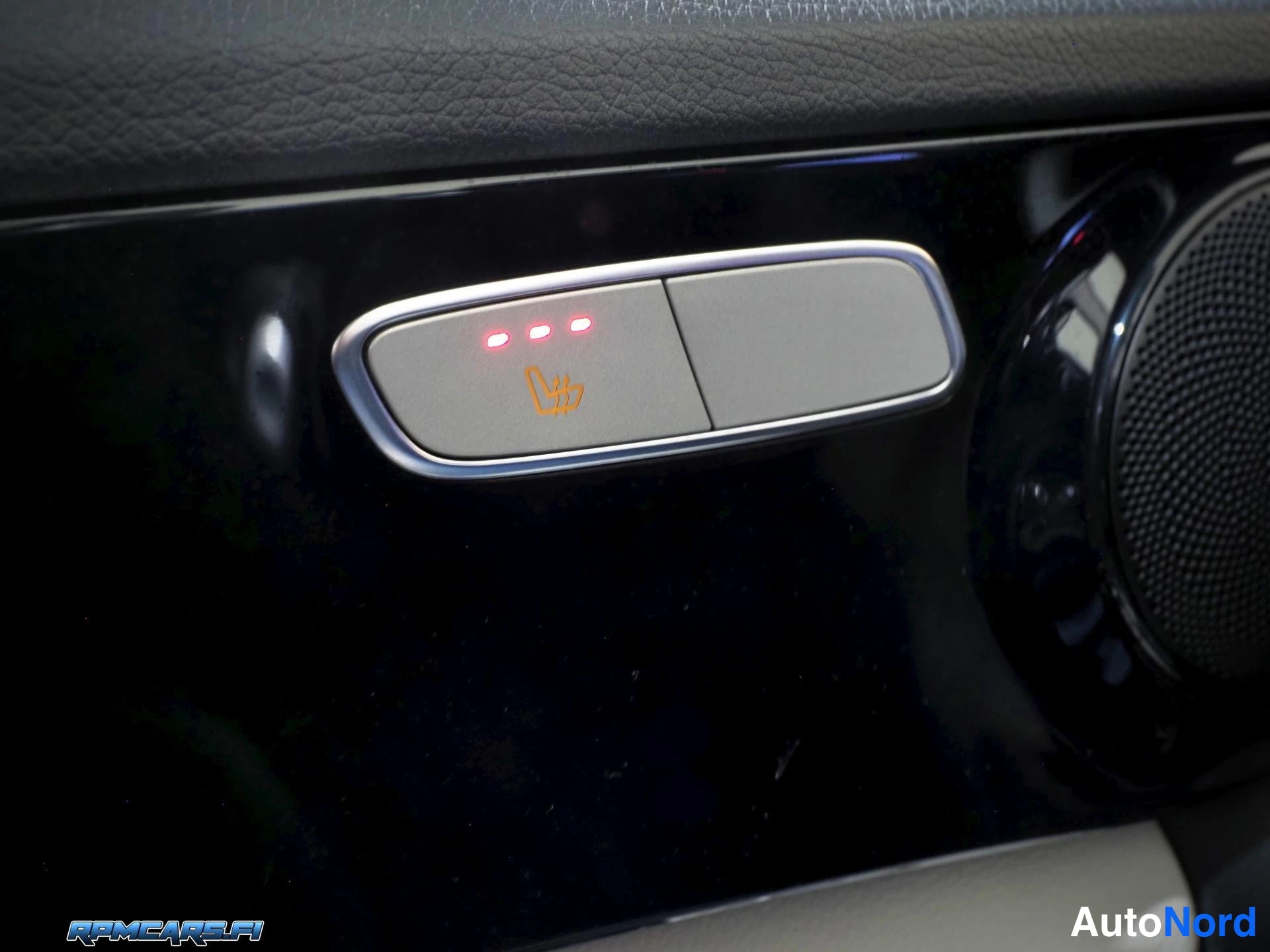 Hopea Mercedes-Benz C 2015, kuva 36