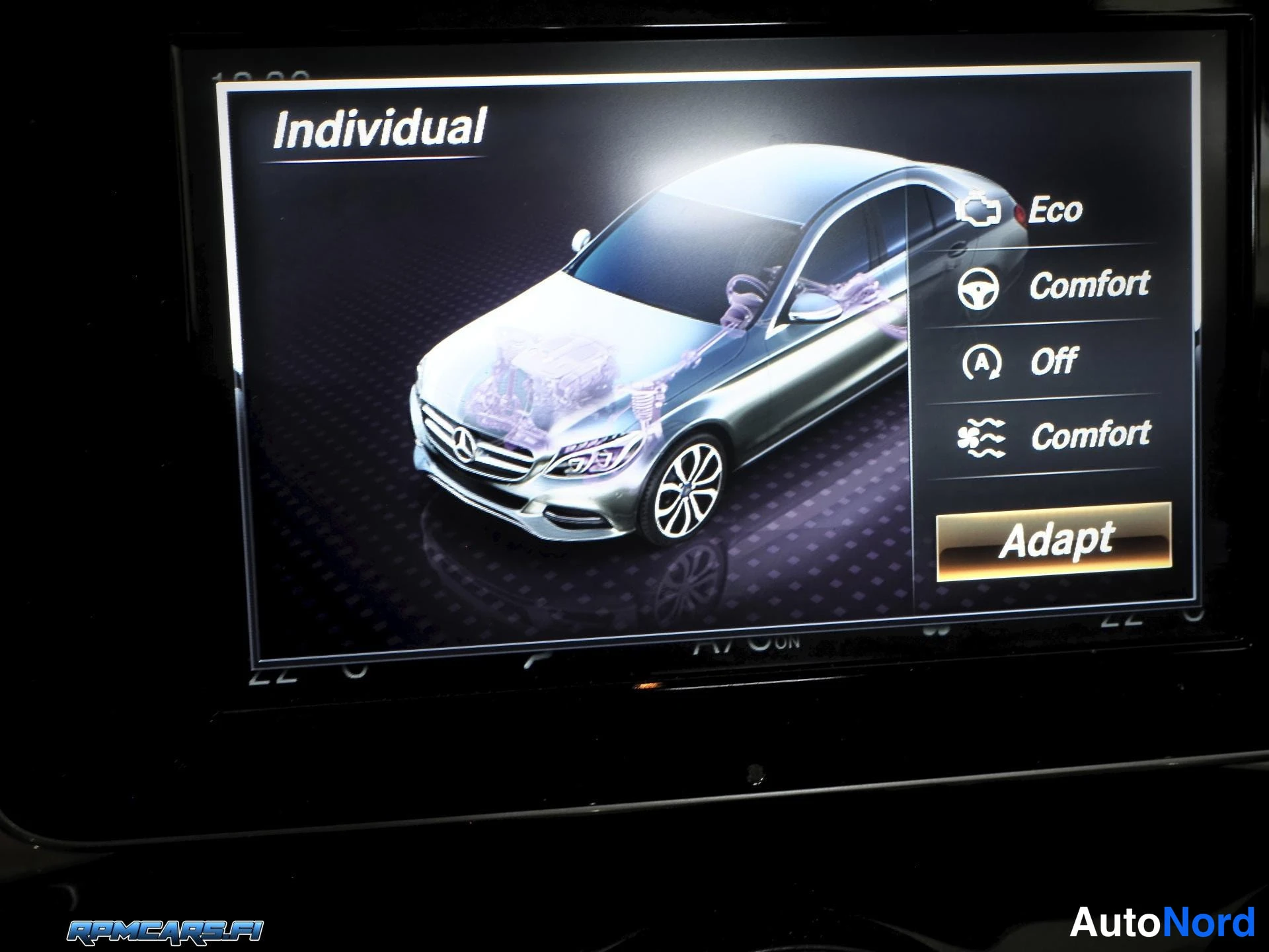 Hopea Mercedes-Benz C 2015, kuva 38