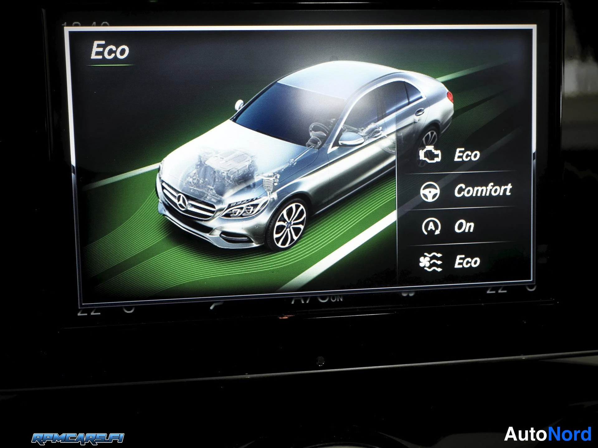 Hopea Mercedes-Benz C 2015, yksityiskohta, kuva 15