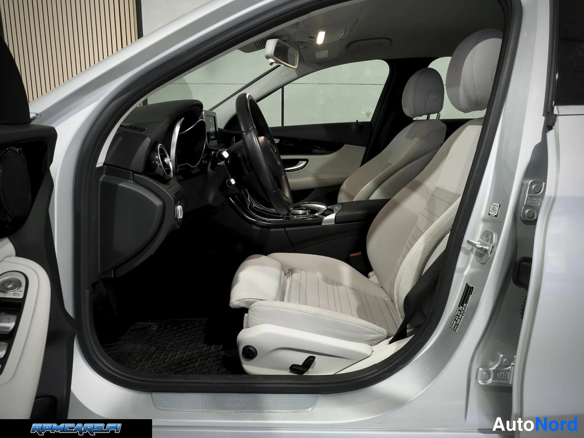 Mercedes-Benz 220 d BlueTec Avantgarde A 2015, ulkokuva 10 – Kerava