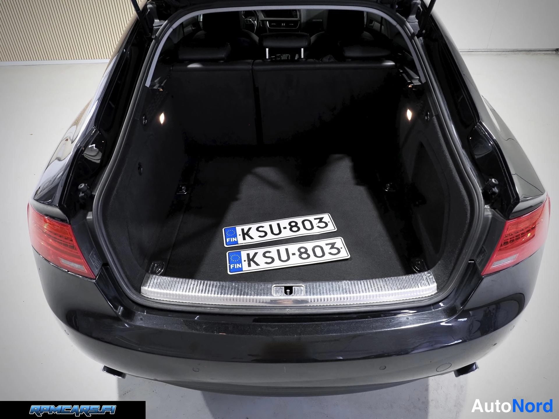 Musta Audi A5 2013, takaa, kuva 17