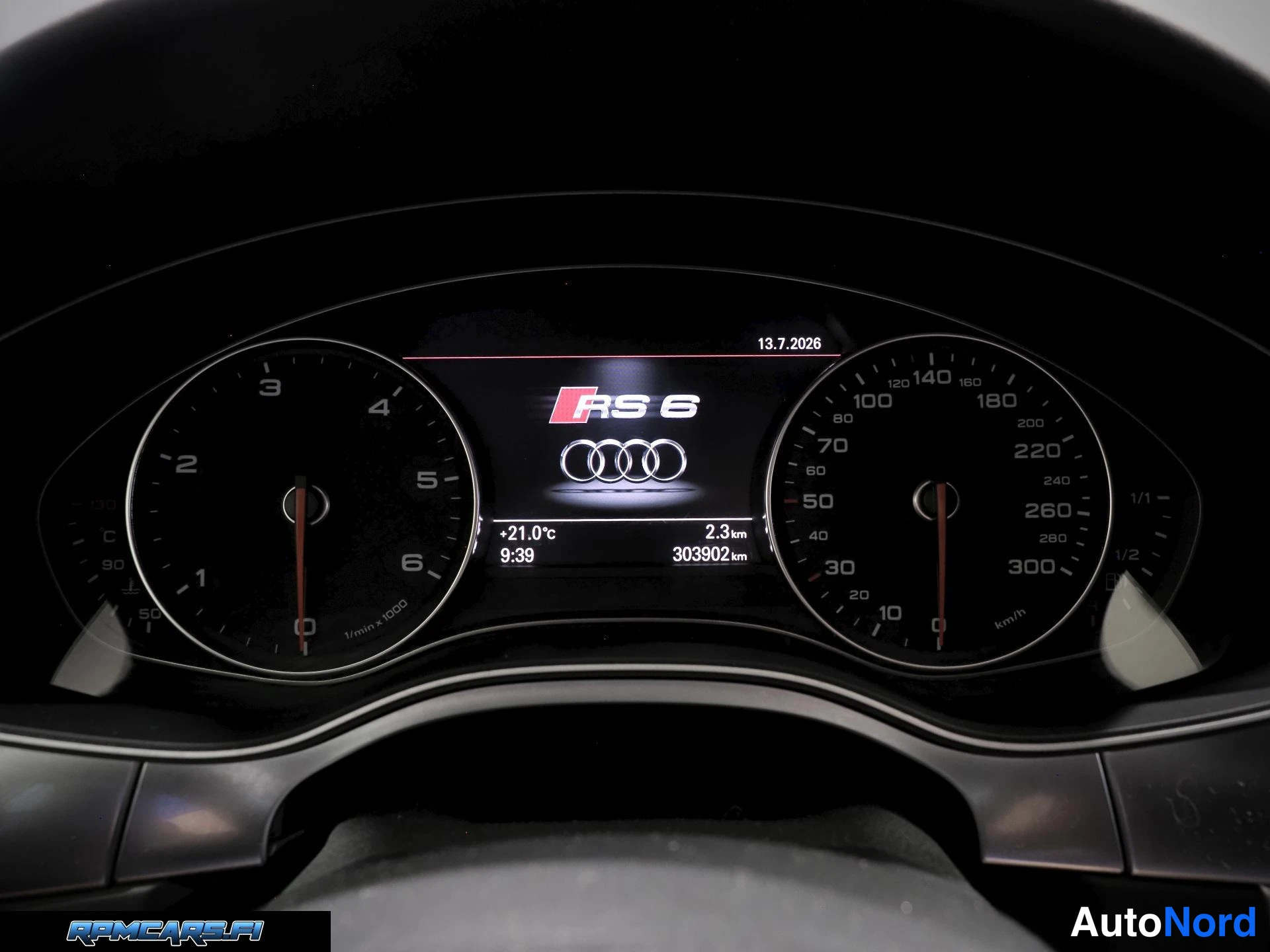 Valkoinen Audi A6 2012, kuva 33