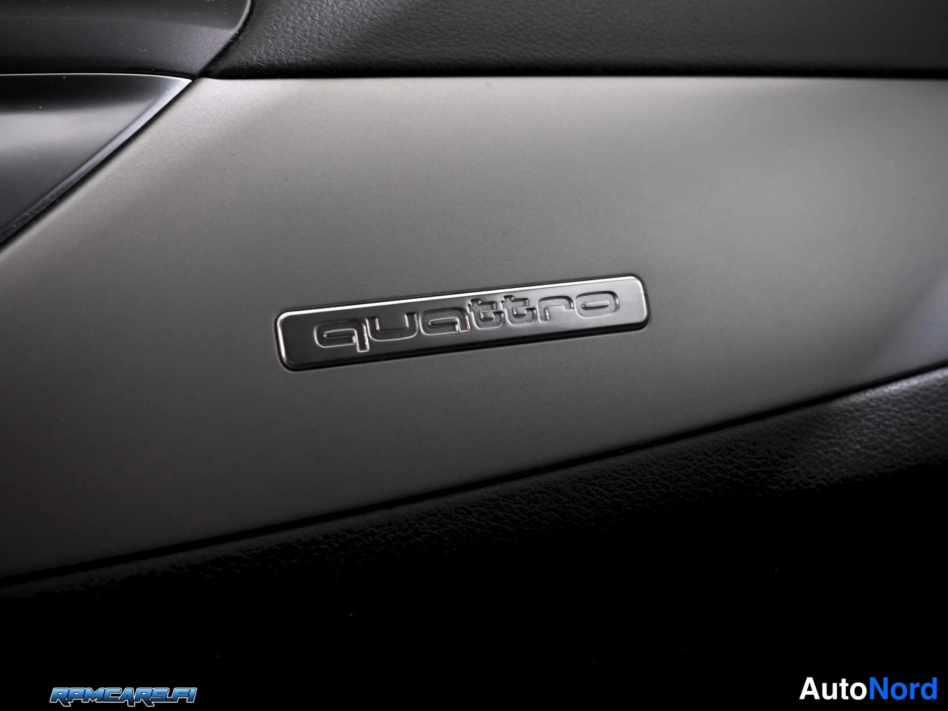 Valkoinen Audi A6 2012, yksityiskohta, kuva 16