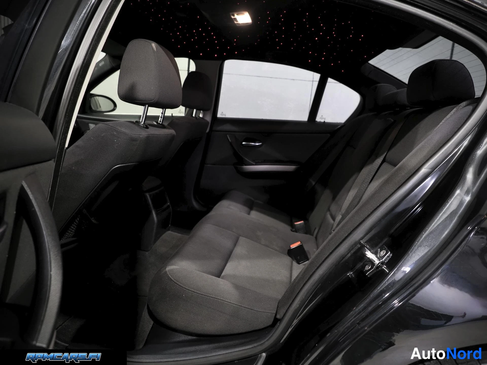 BMW dA Sedan E90 2007, ulkokuva 13 – Kerava