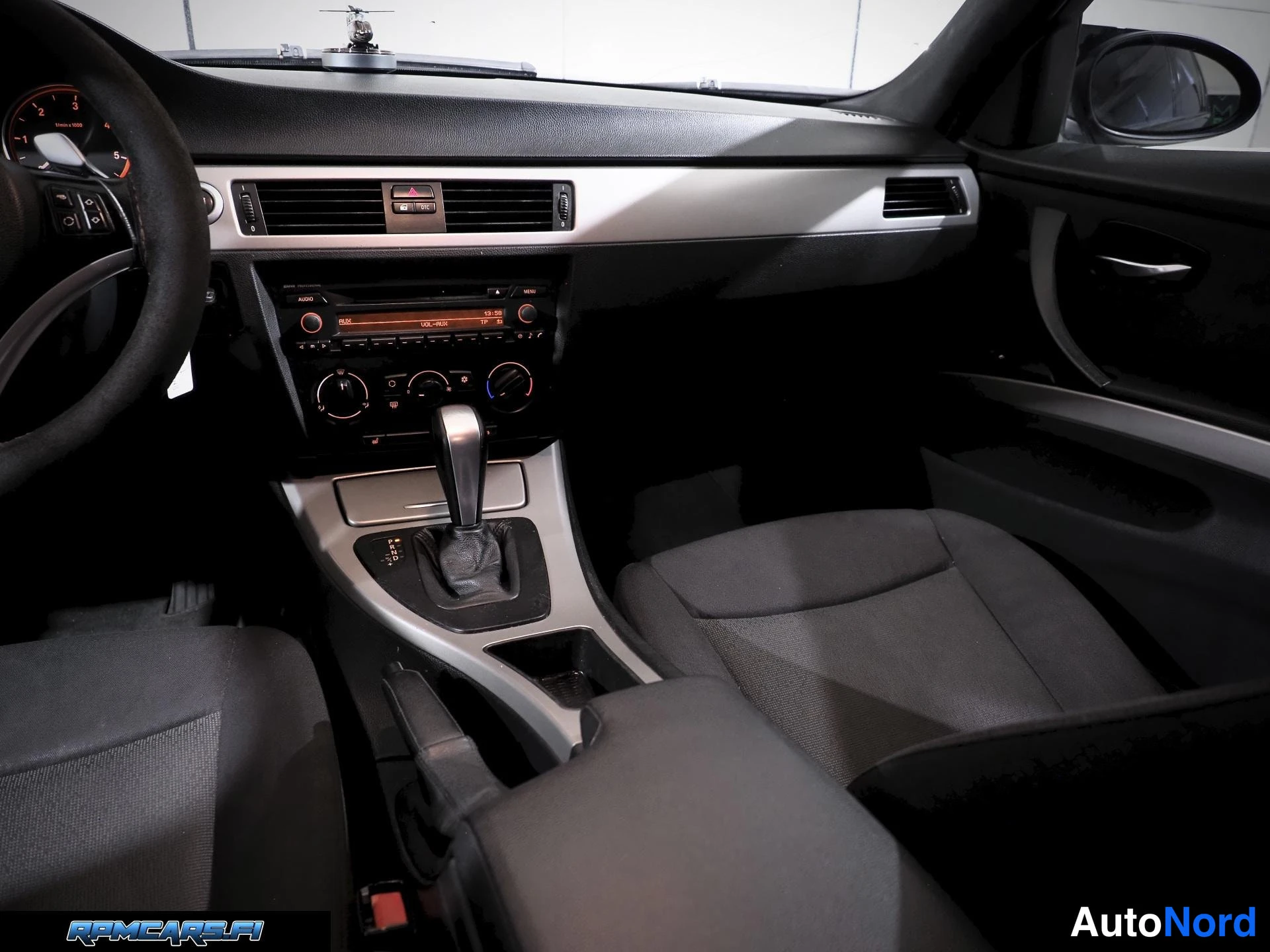 BMW dA Sedan E90 2007, ulkokuva 26 – Kerava