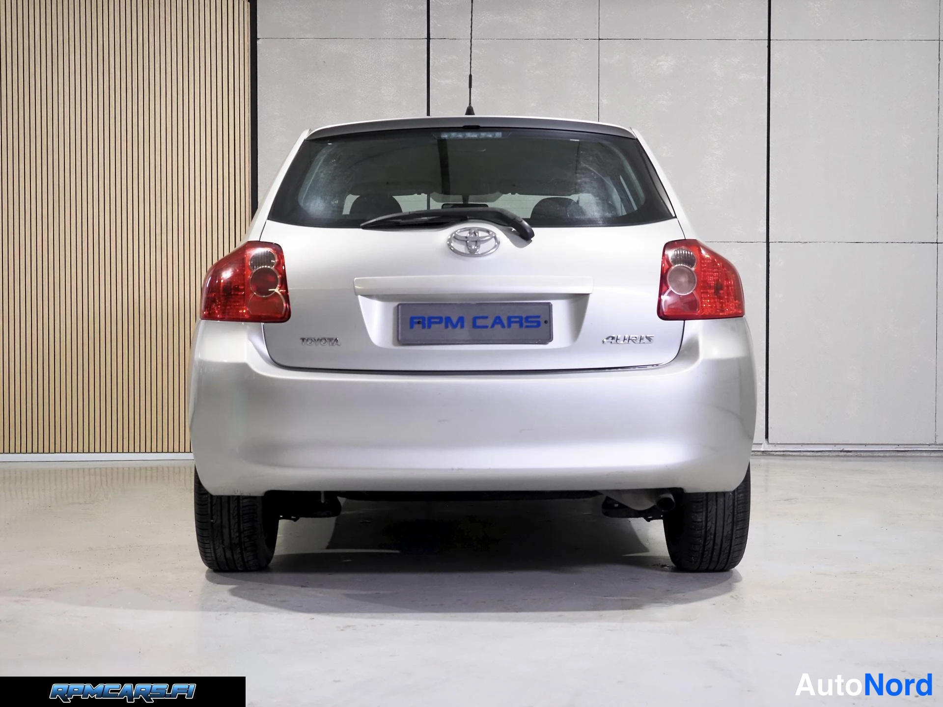 Toyota 1,4 VVT-i Linea Terra 5ov 2008, ulkokuva 4 – Kerava