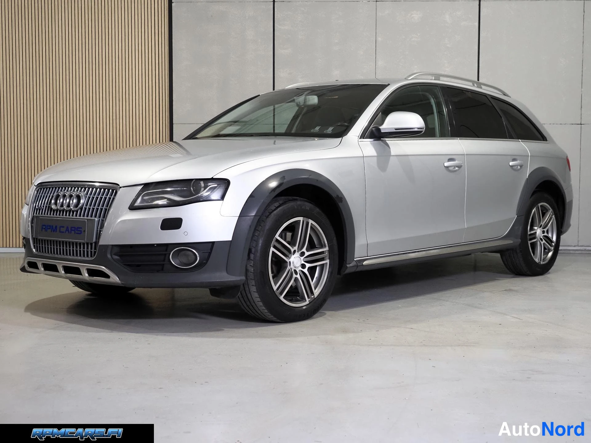 Audi A4 Allroad Avant 3,0 V6 TDI 176kW quattro S tronic 2010