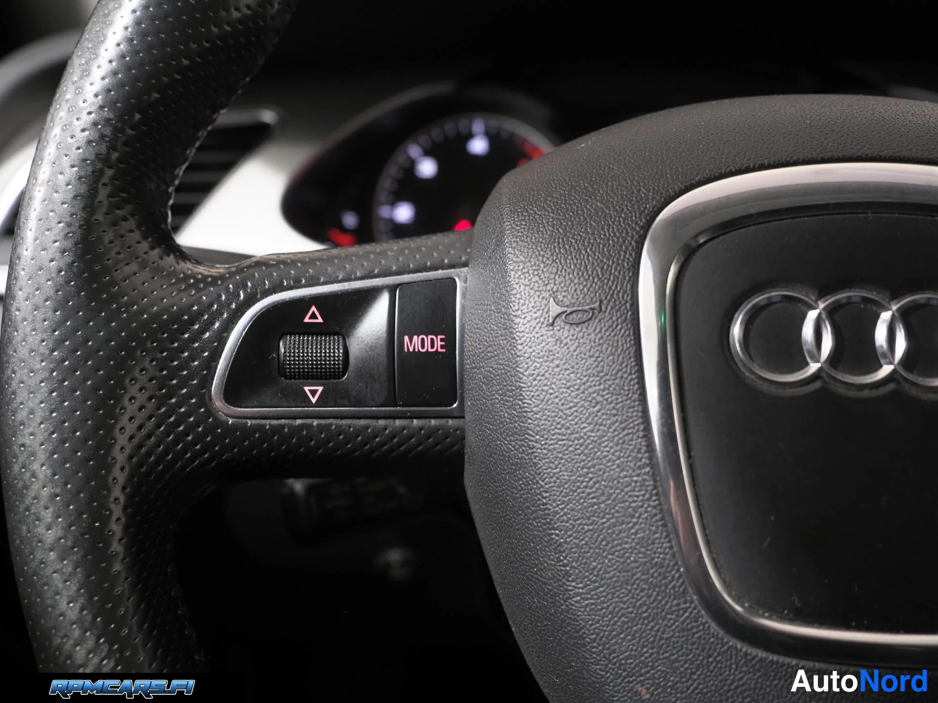 Hopea Audi A4 Allroad 2010, kuva 30