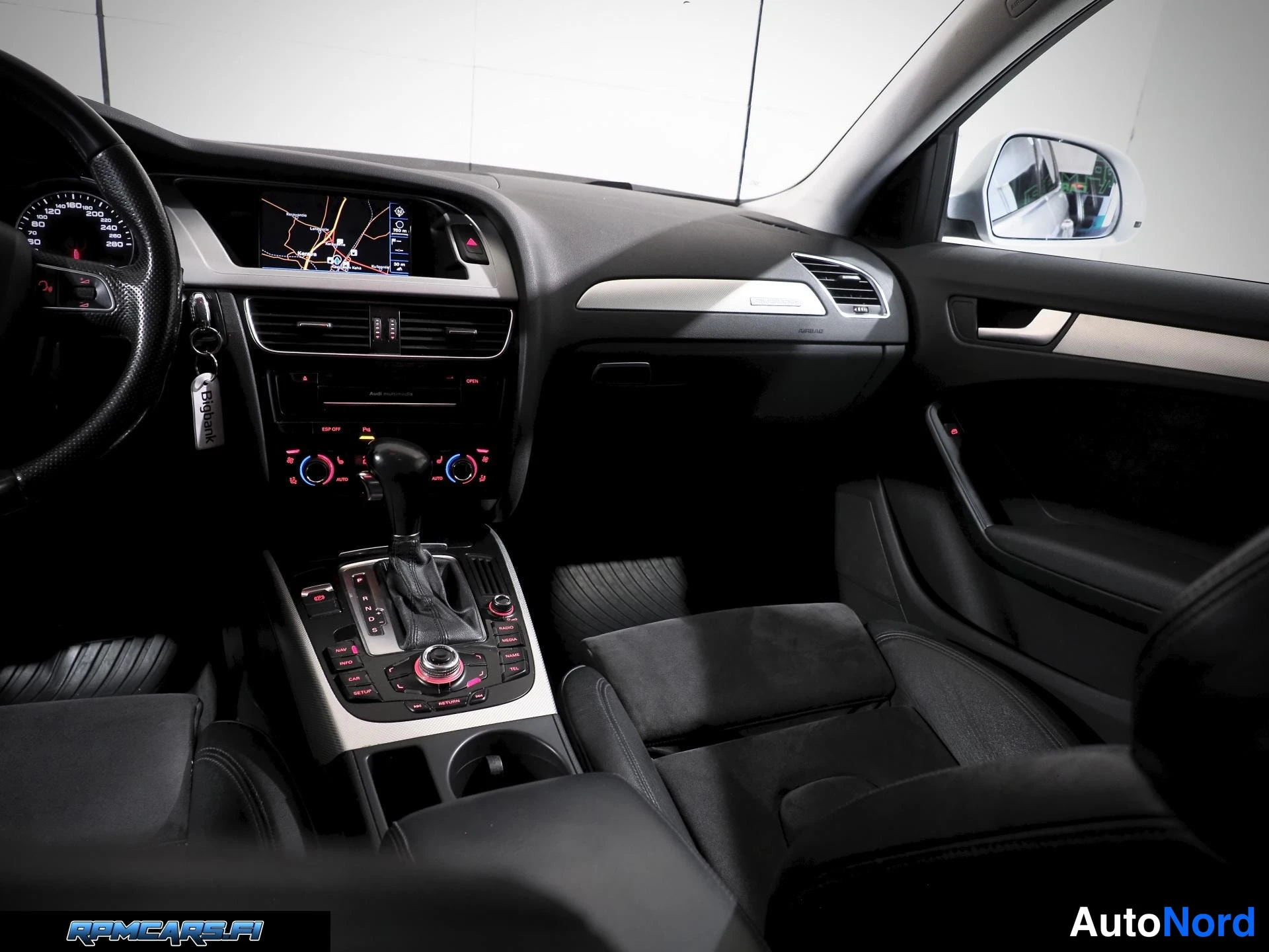 Hopea Audi A4 Allroad 2010, edestä, kuva 5