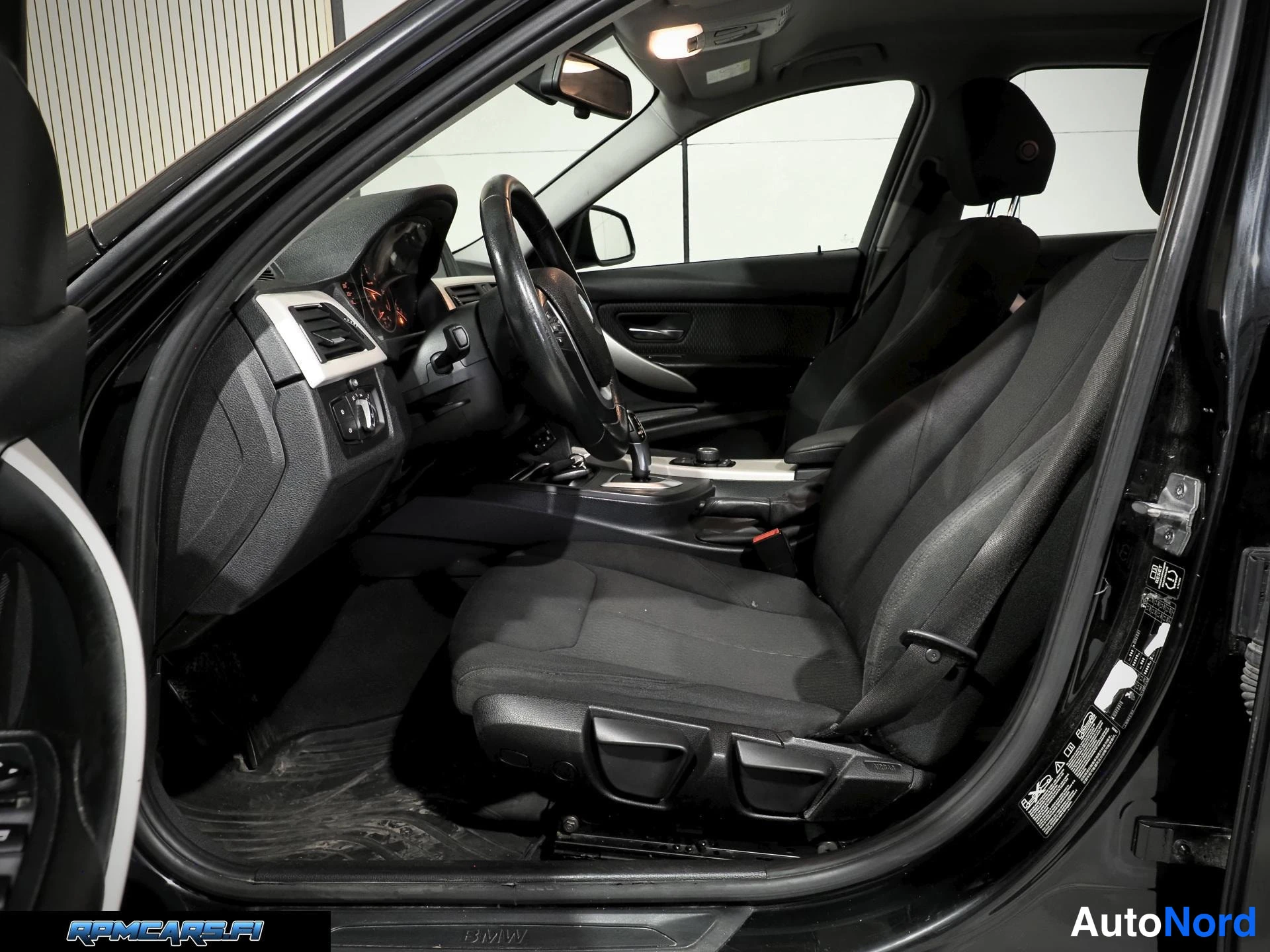 BMW dA xDrive Sedan F30 2014, ulkokuva 13 – Kerava