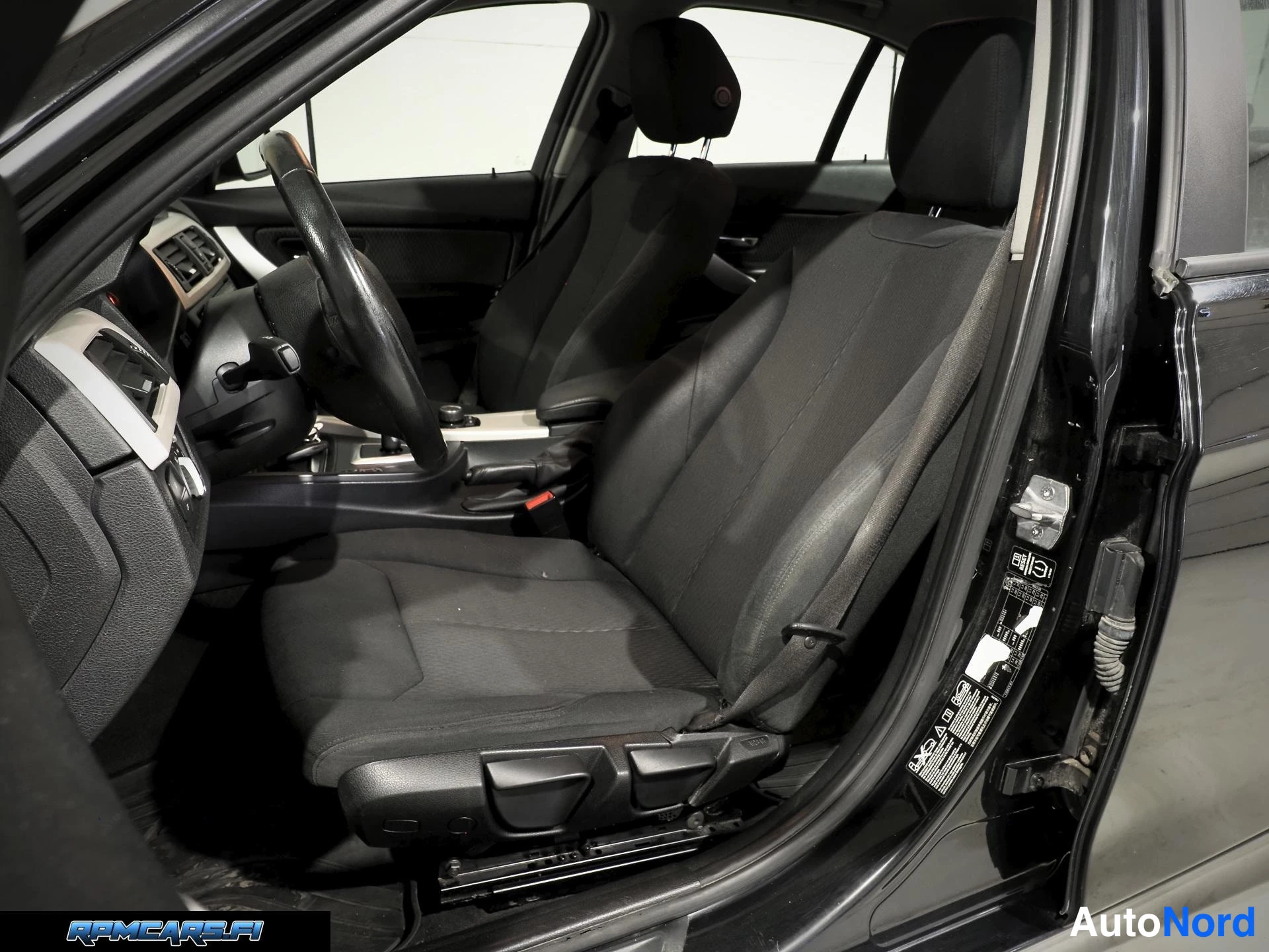 BMW dA xDrive Sedan F30 2014, ulkokuva 14 – Kerava