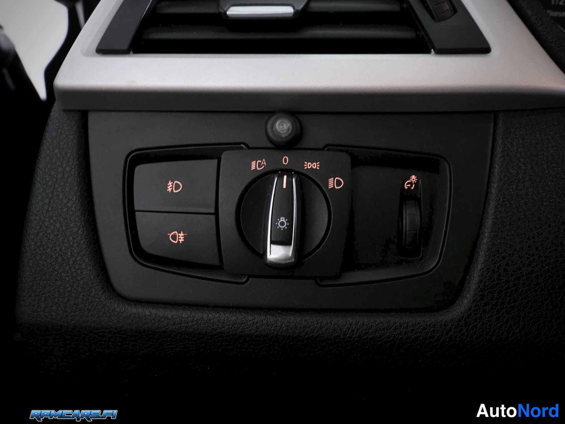 BMW dA xDrive Sedan F30 2014, ulkokuva 28 – Kerava