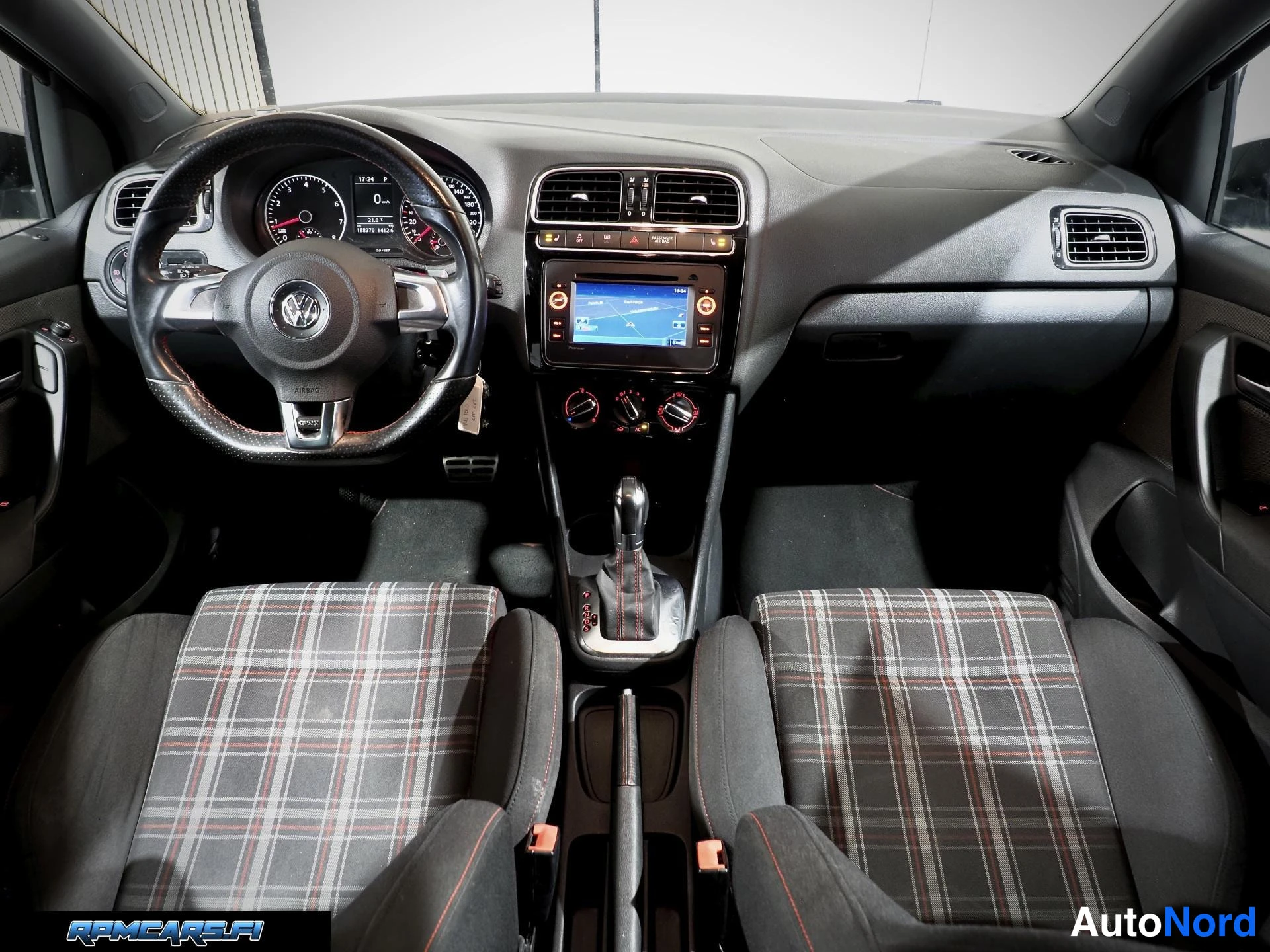 Volkswagen GTI 1.4 TSI 132kW DSG 2011, ulkokuva 13 – Kerava