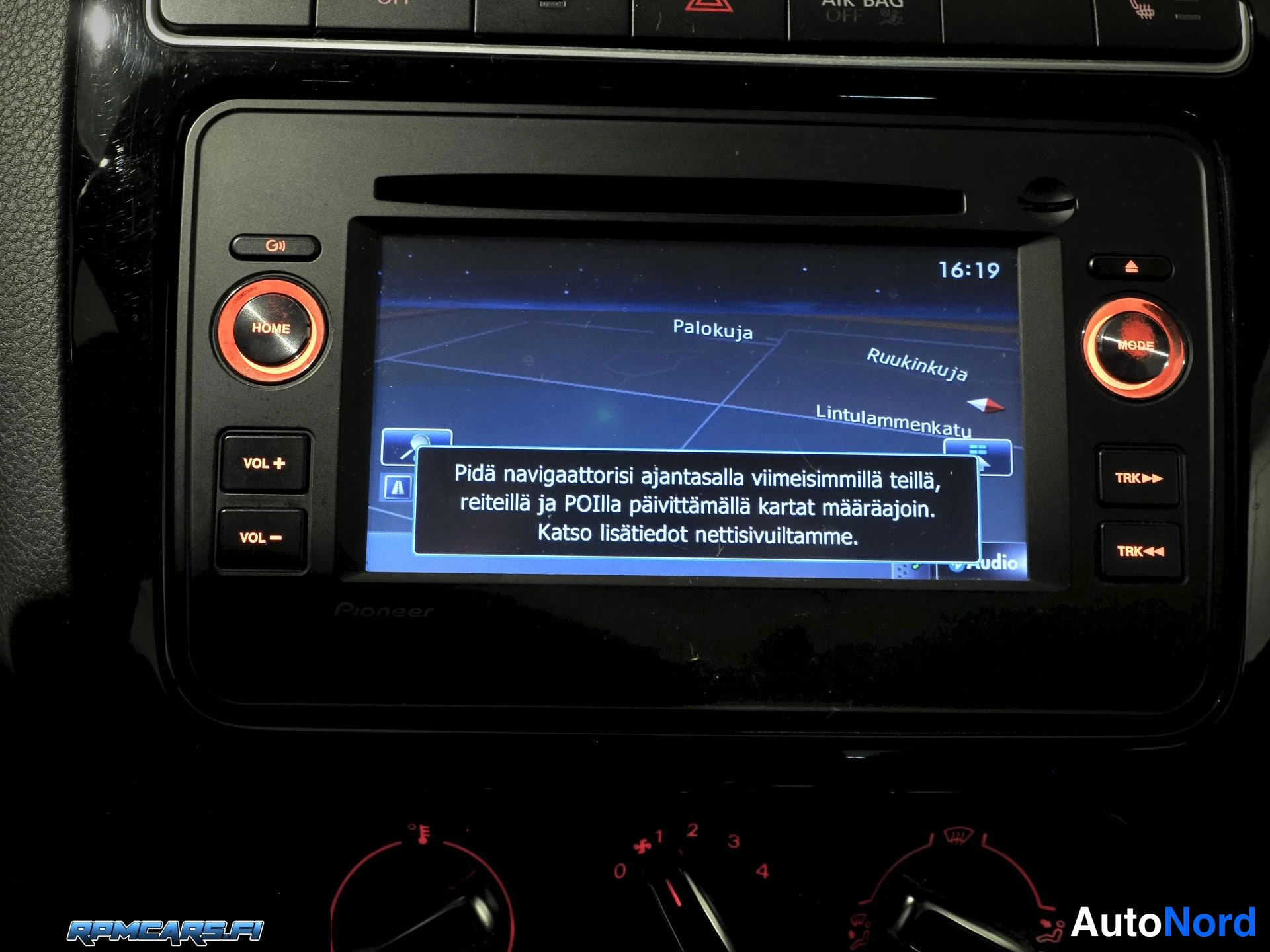 Volkswagen GTI 1.4 TSI 132kW DSG 2011, ulkokuva 18 – Kerava