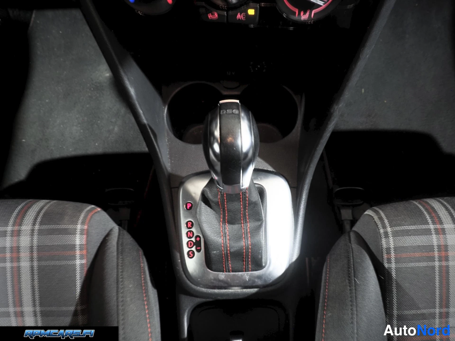 Volkswagen GTI 1.4 TSI 132kW DSG 2011, ulkokuva 20 – Kerava