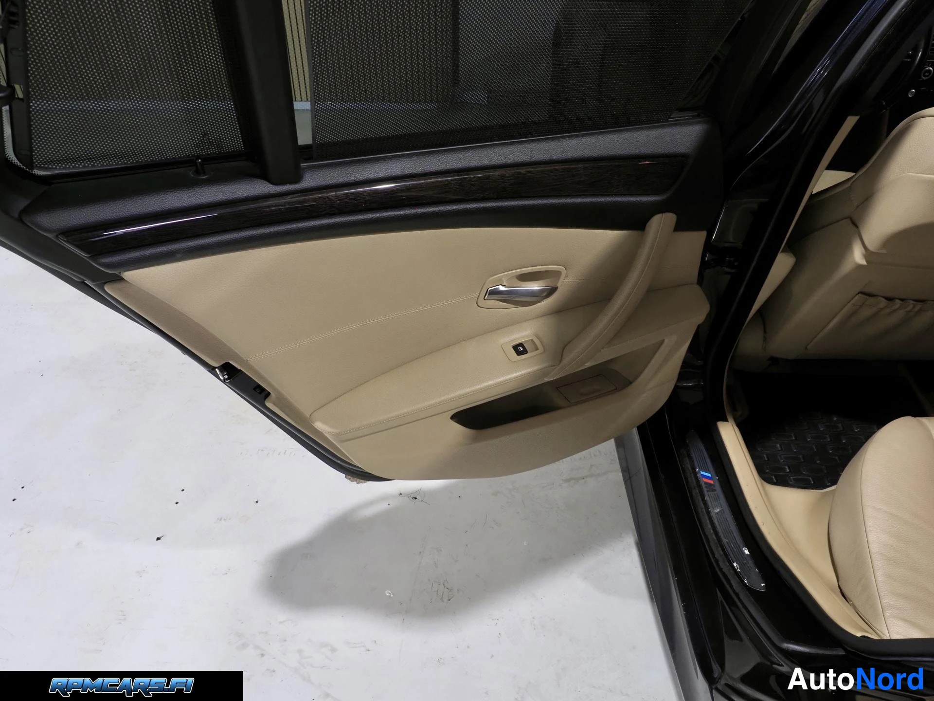 Musta BMW 520 2008, kuva 33