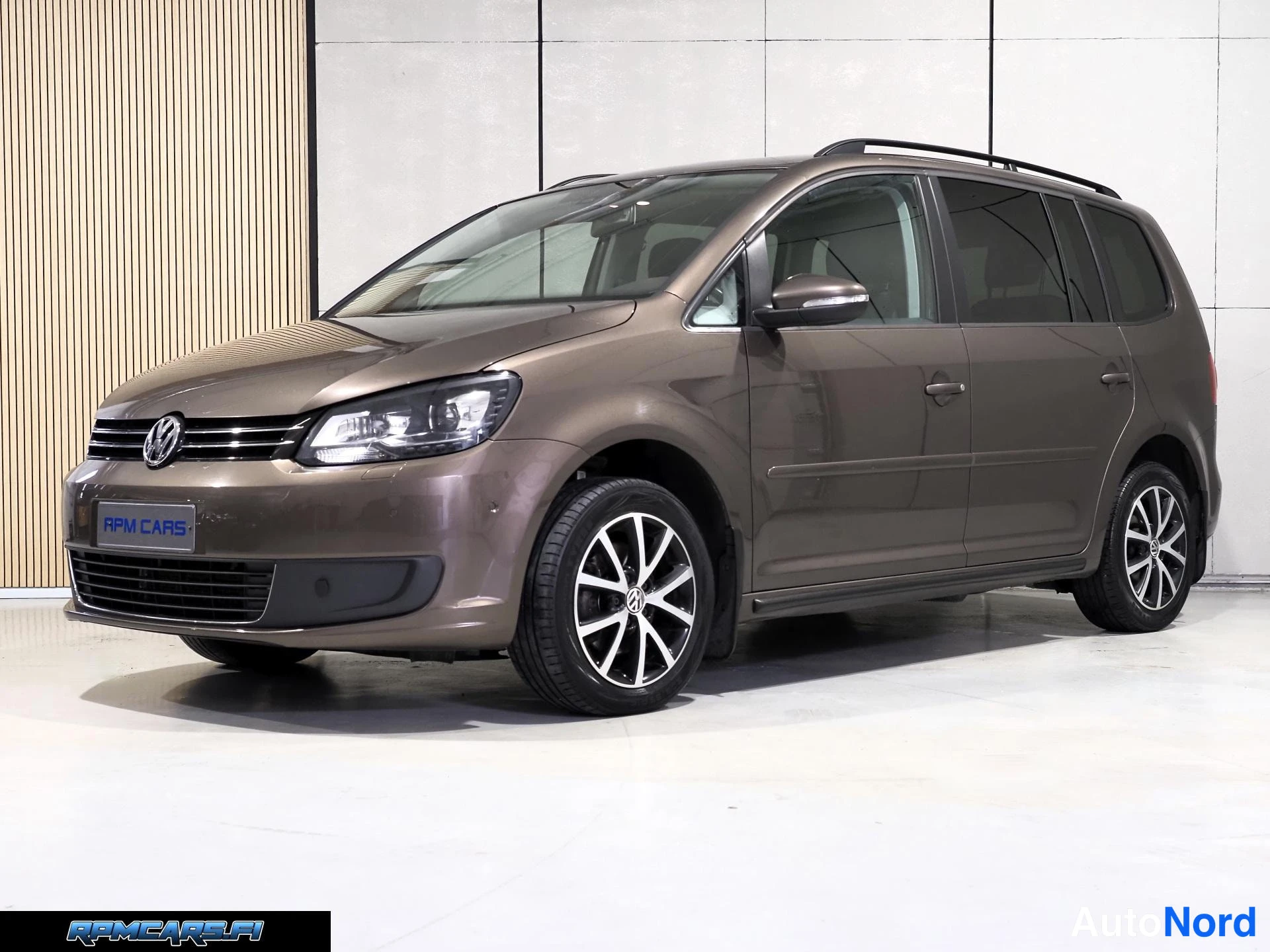 Volkswagen Touran 1,6 TDI 77 kW BMT Comfortline DSG 2015