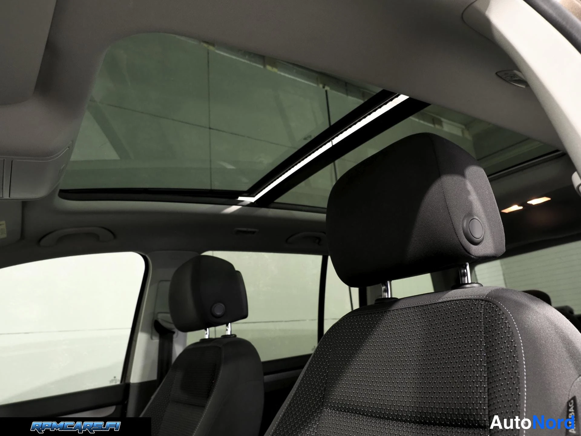 Volkswagen 1,6 TDI 77 kW BMT Comfortline DSG 2015, ulkokuva 20 – Kerava