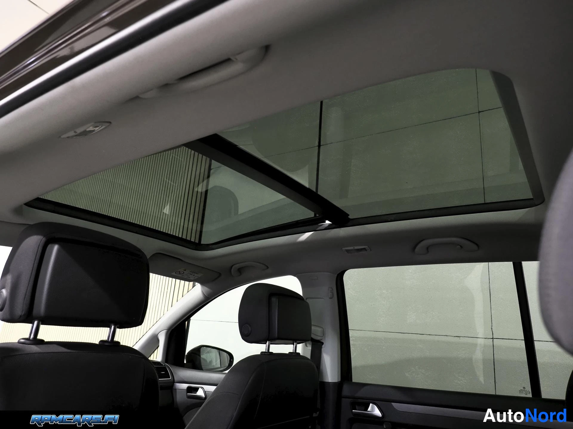 Volkswagen 1,6 TDI 77 kW BMT Comfortline DSG 2015, ulkokuva 21 – Kerava