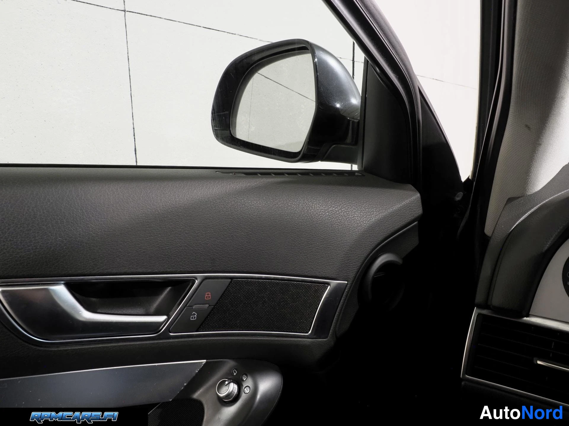 Musta Audi A6 2008, kuva 36