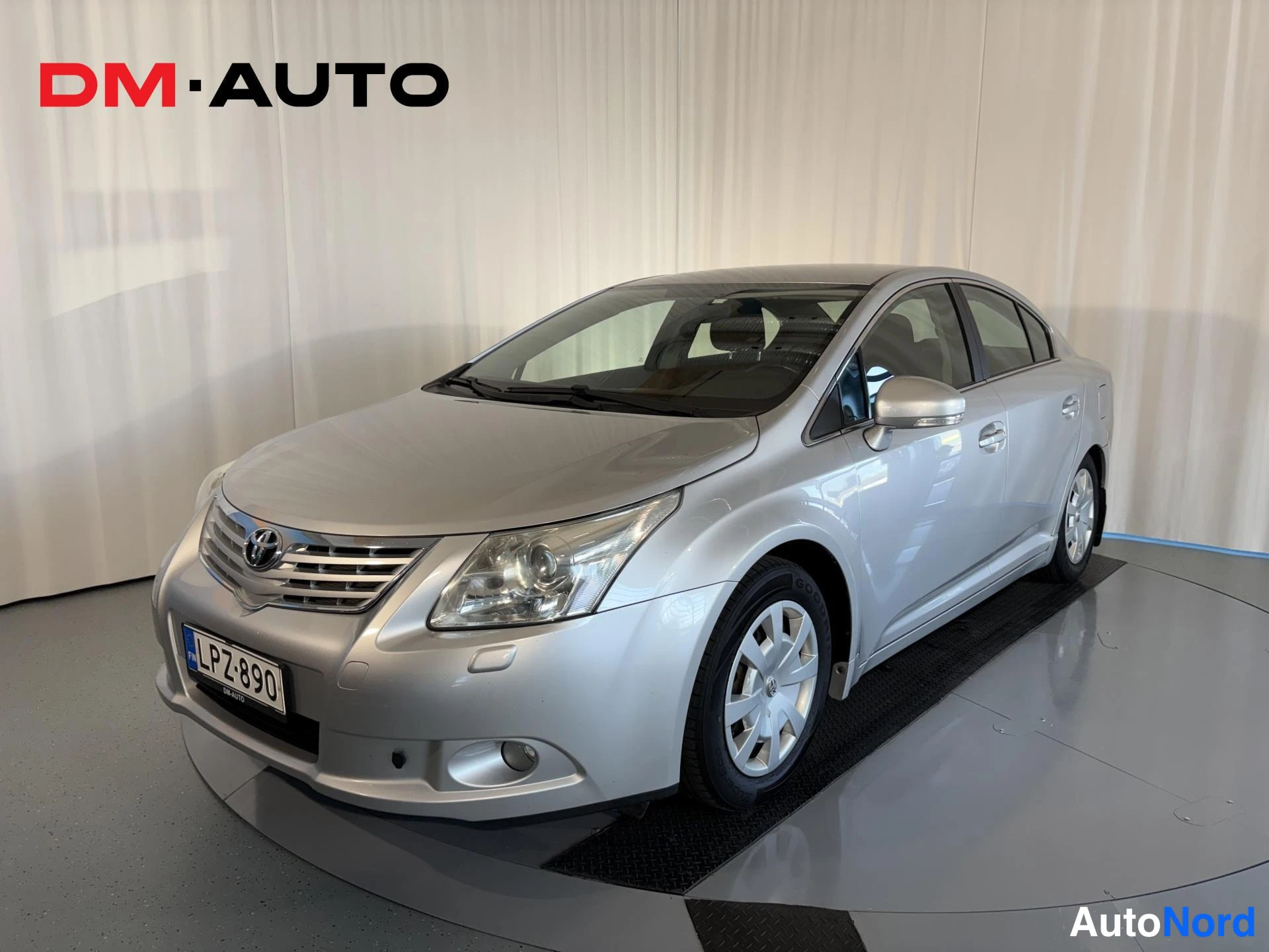 Toyota Avensis 1,6i Linea Terra 2009