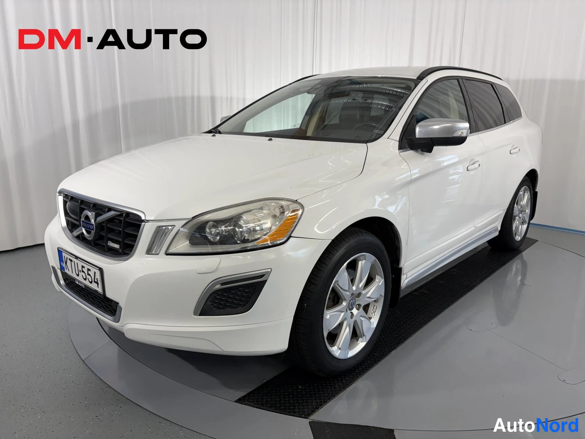 Volvo XC60 D5 AWD R-Design Aut 2011