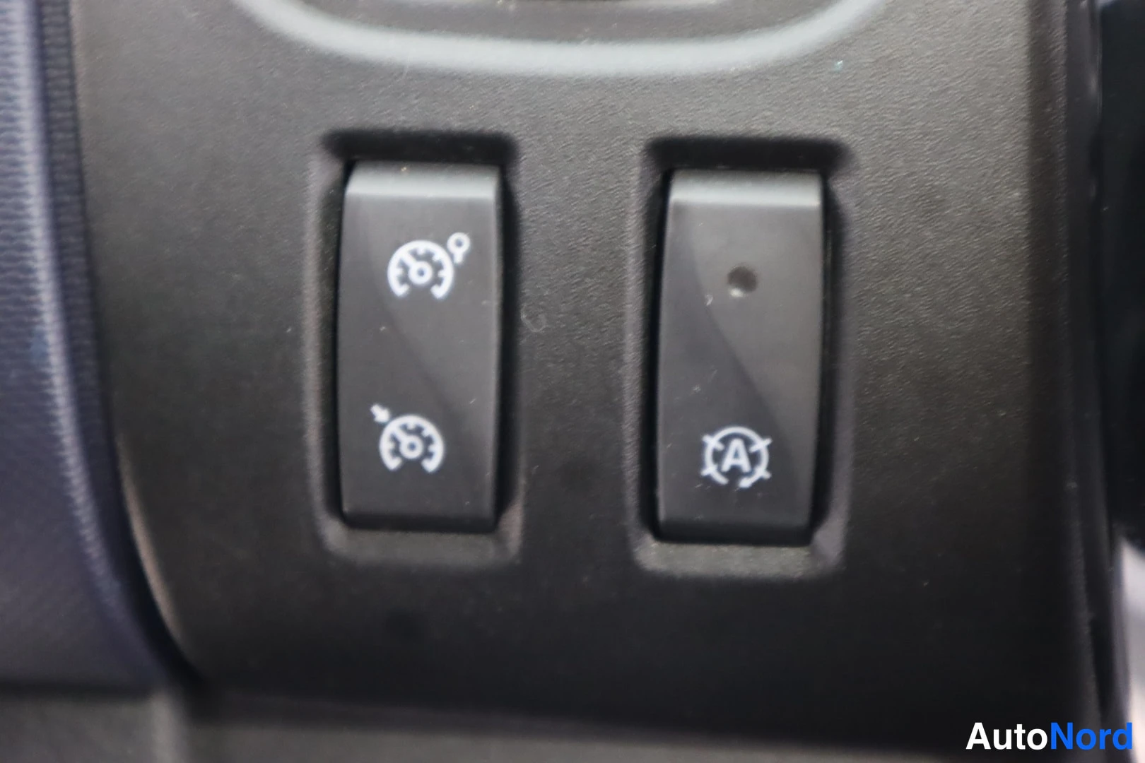 Hopea Opel Vivaro 2016, yksityiskohta, kuva 26