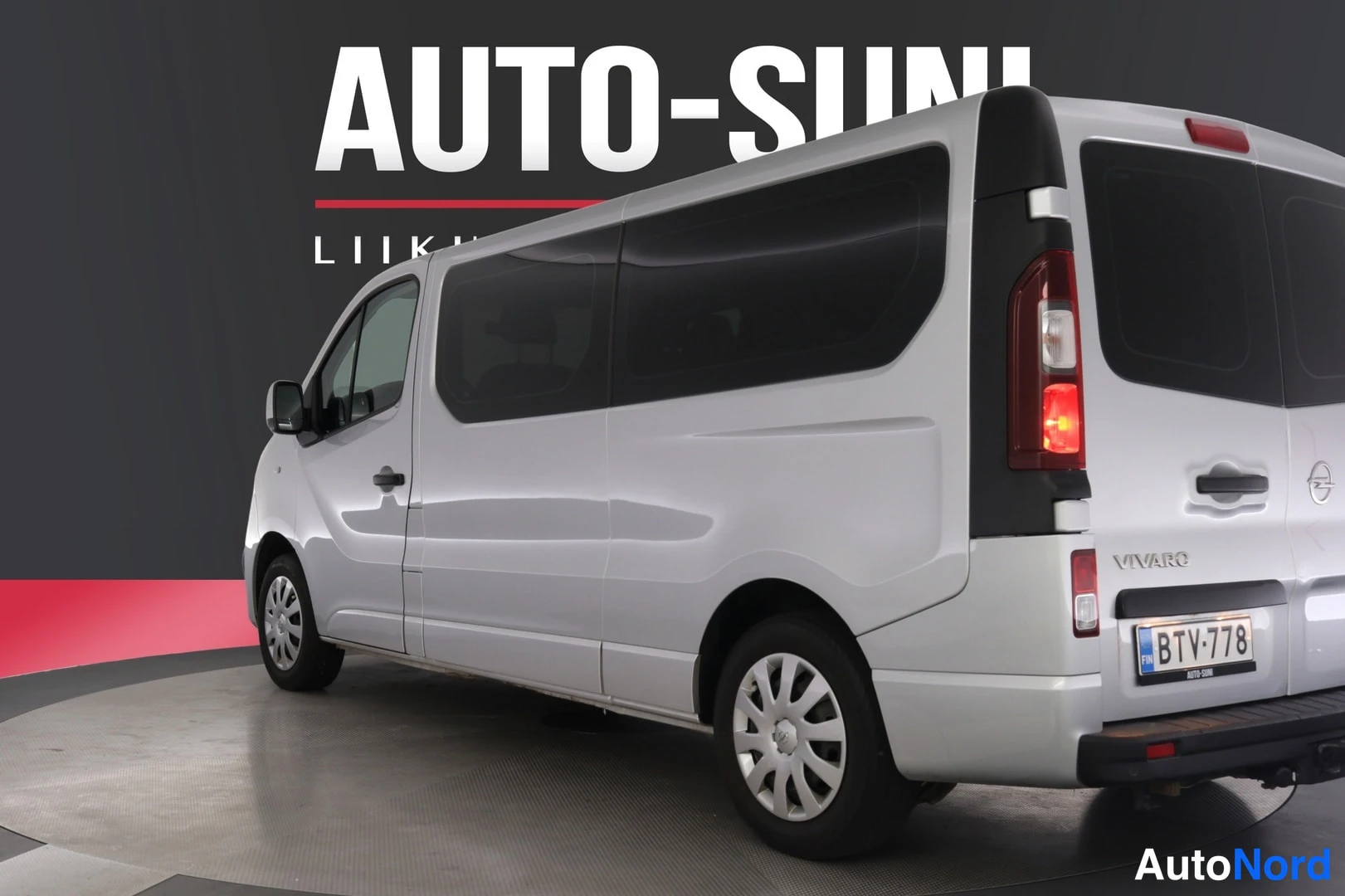 Hopea Opel Vivaro 2016, takaviisto, kuva 6