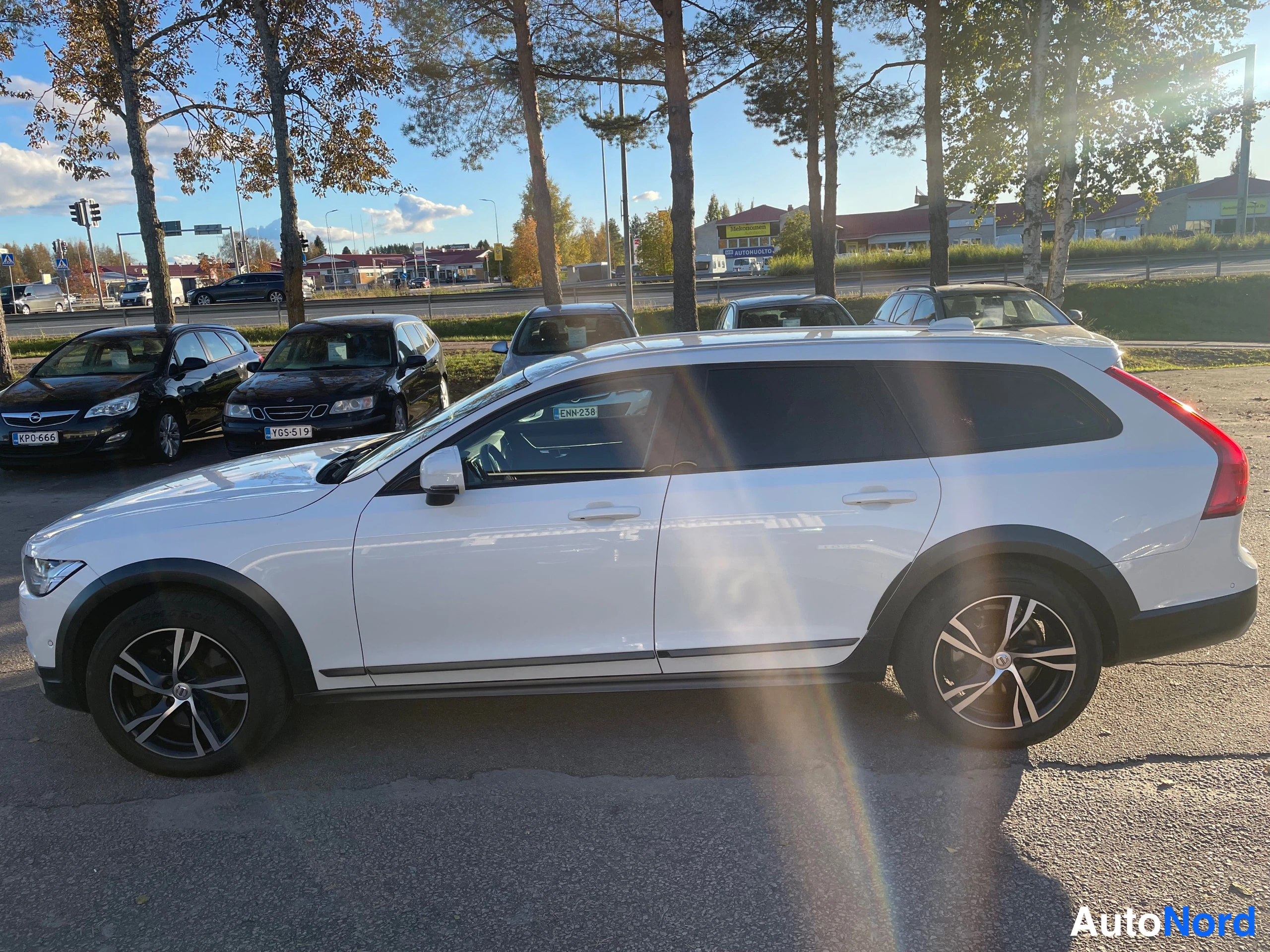 Volvo V90 D4 AWD Business 2017
