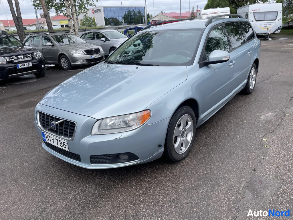 Volvo V70 2,4D 2008
