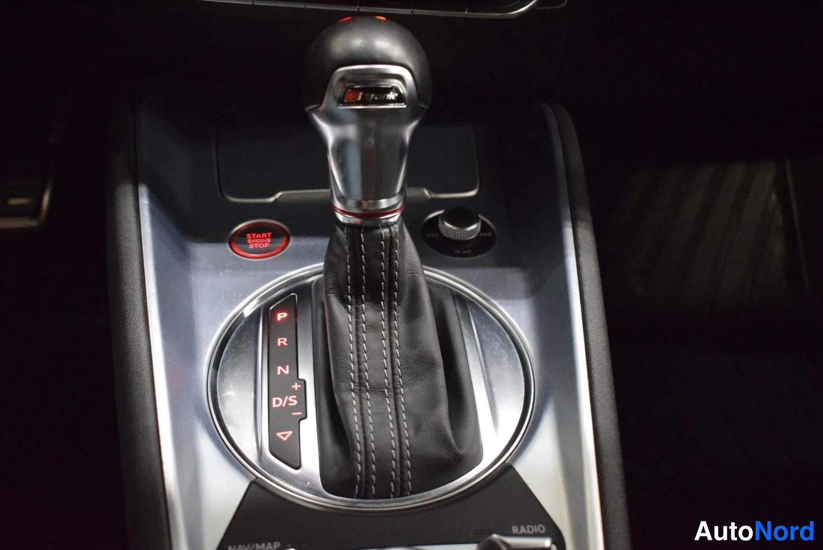 Musta Audi TTS 2016, yksityiskohta, kuva 31