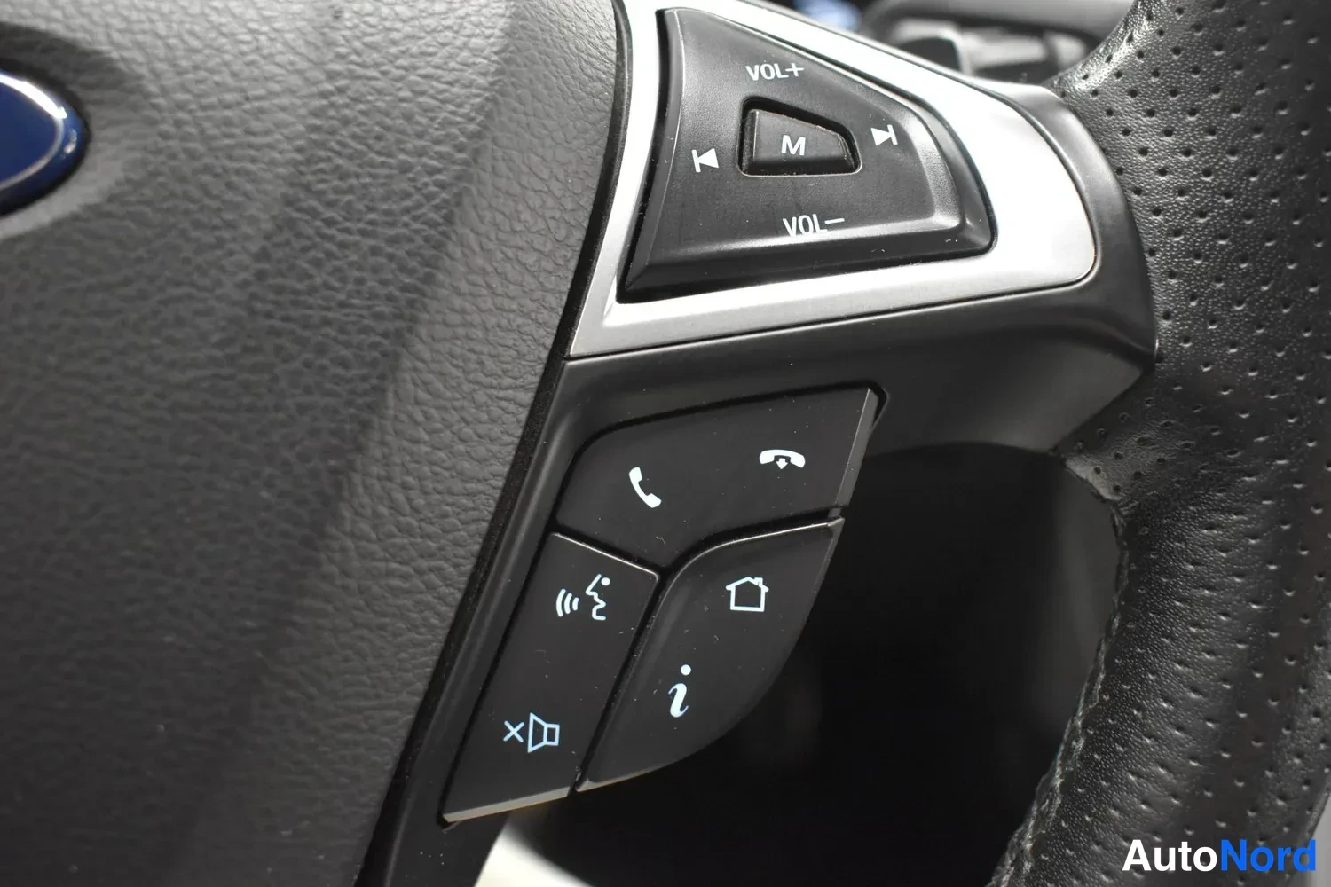 Valkoinen Ford Mondeo 2017, ulkokuva 18 – Raisio