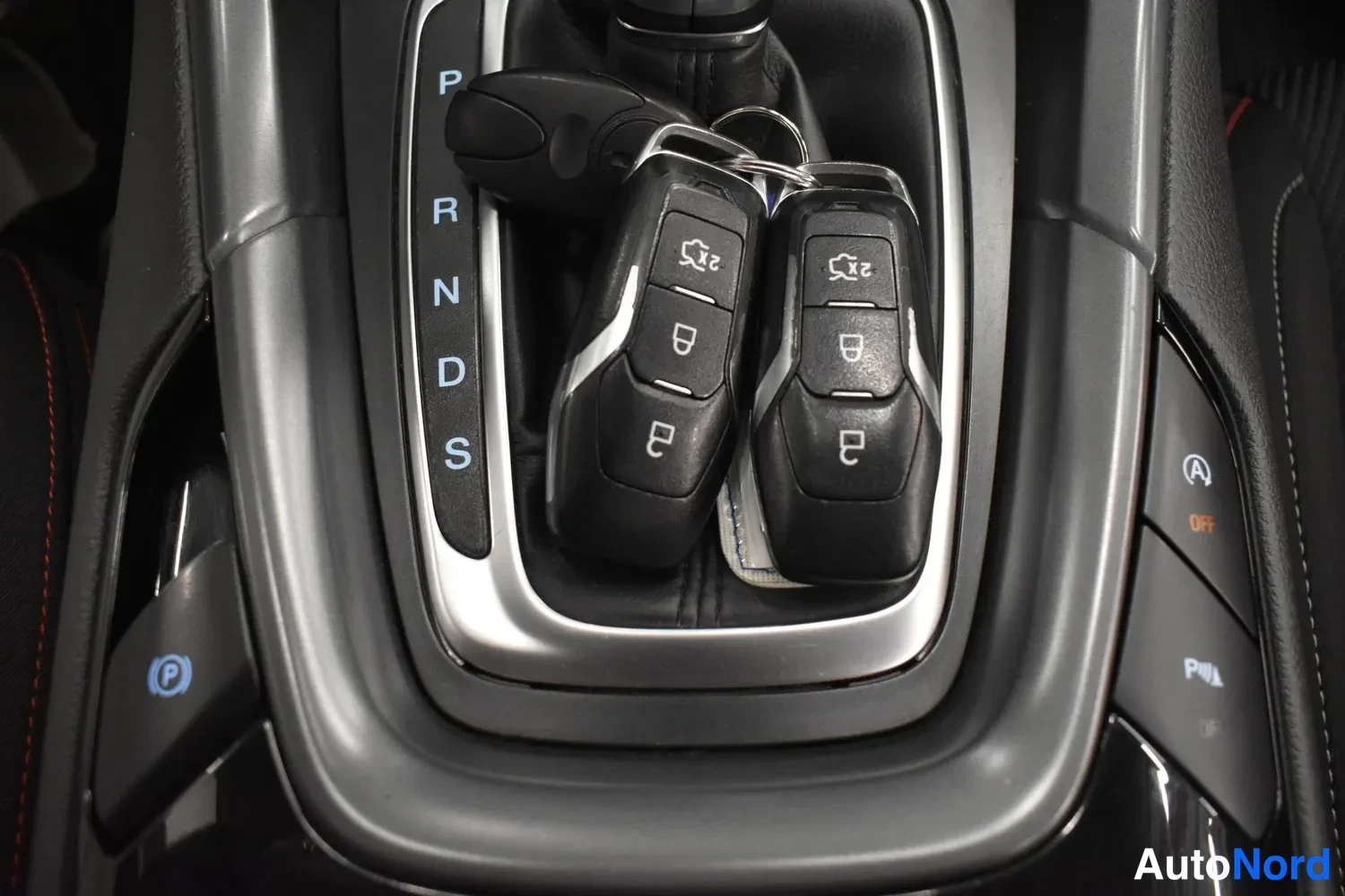 Valkoinen Ford Mondeo 2017, ulkokuva 29 – Raisio