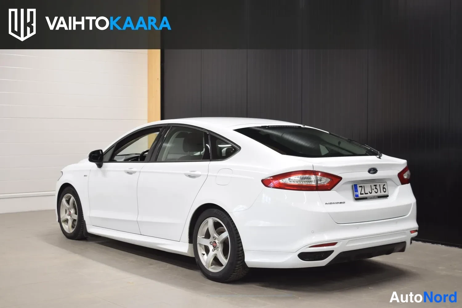 Valkoinen Ford Mondeo 2017, ulkokuva 5 – Raisio