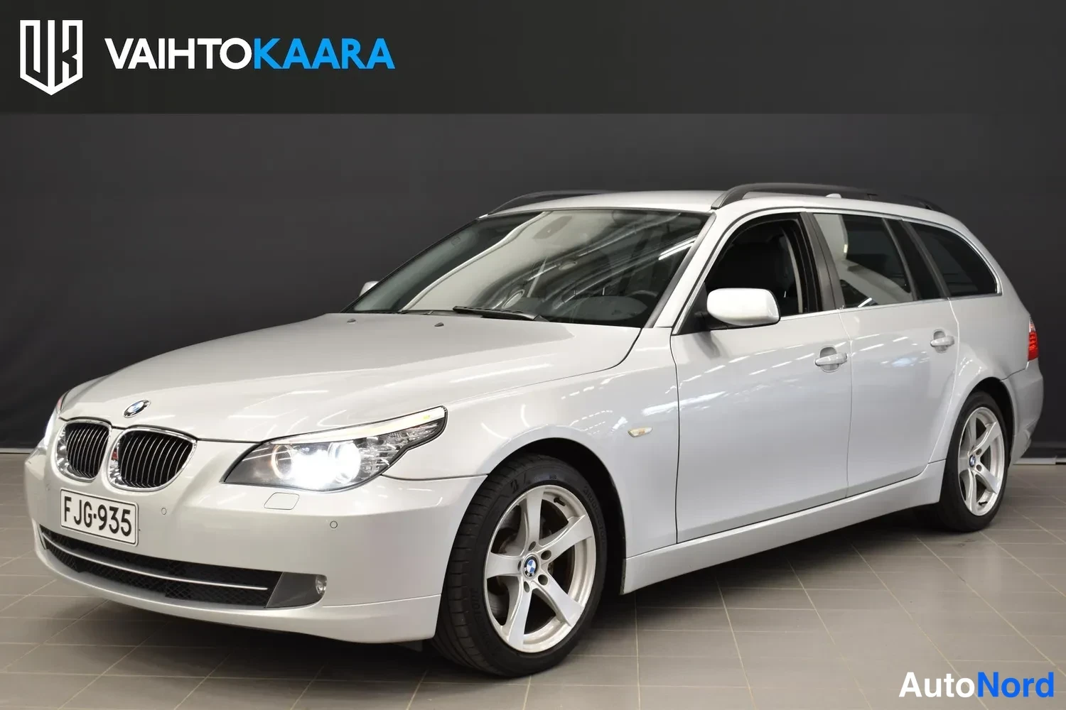 BMW 523i 2009