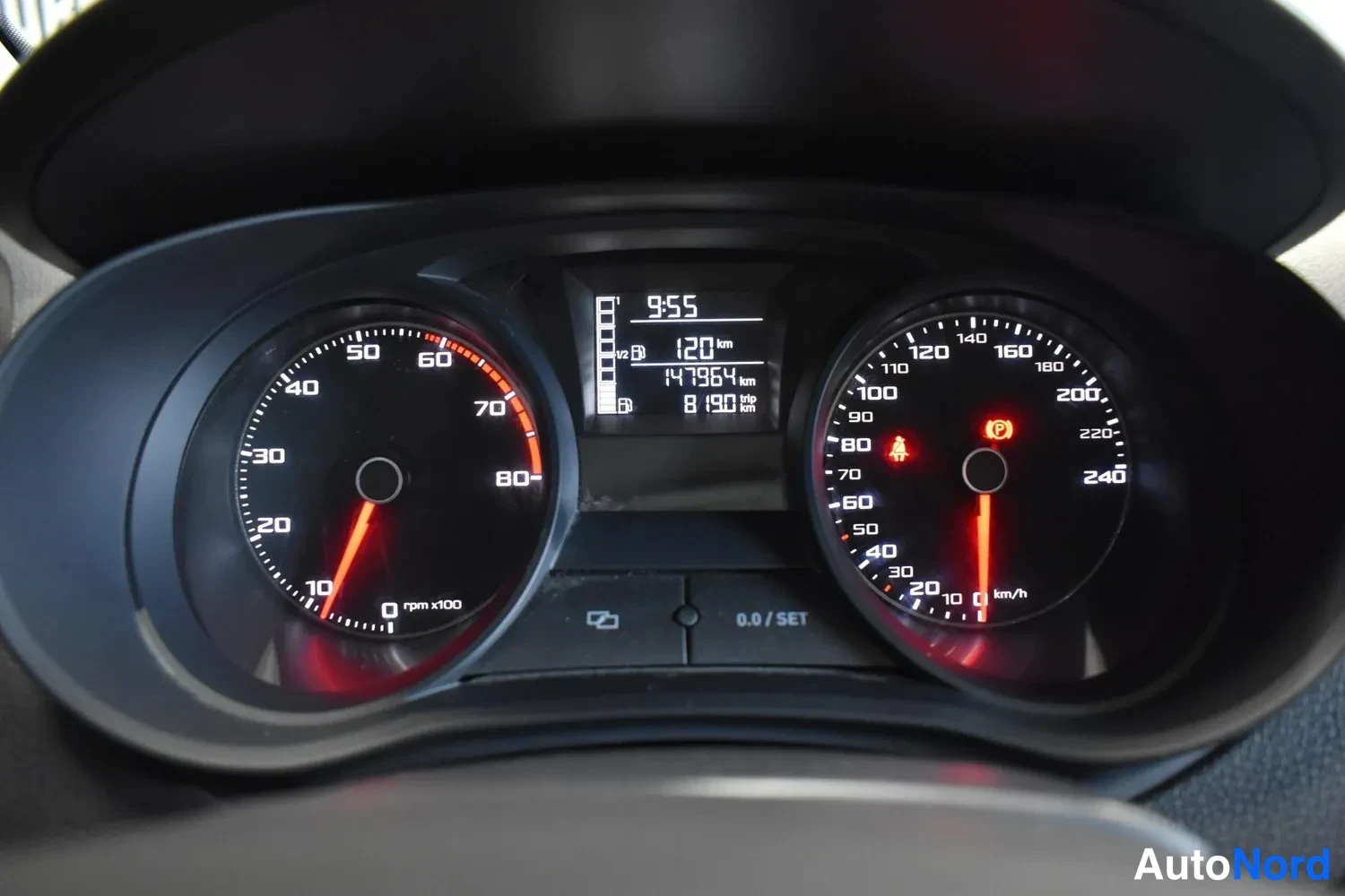 Punainen Seat Ibiza St 2013, ulkokuva 10 – Raisio