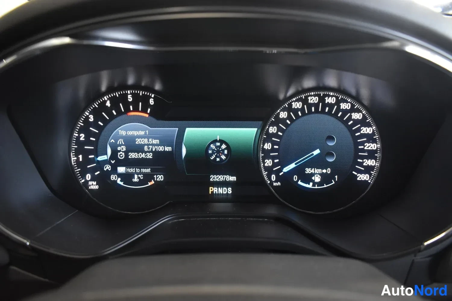 Sininen Ford Mondeo 2016, ulkokuva 14 – Raisio