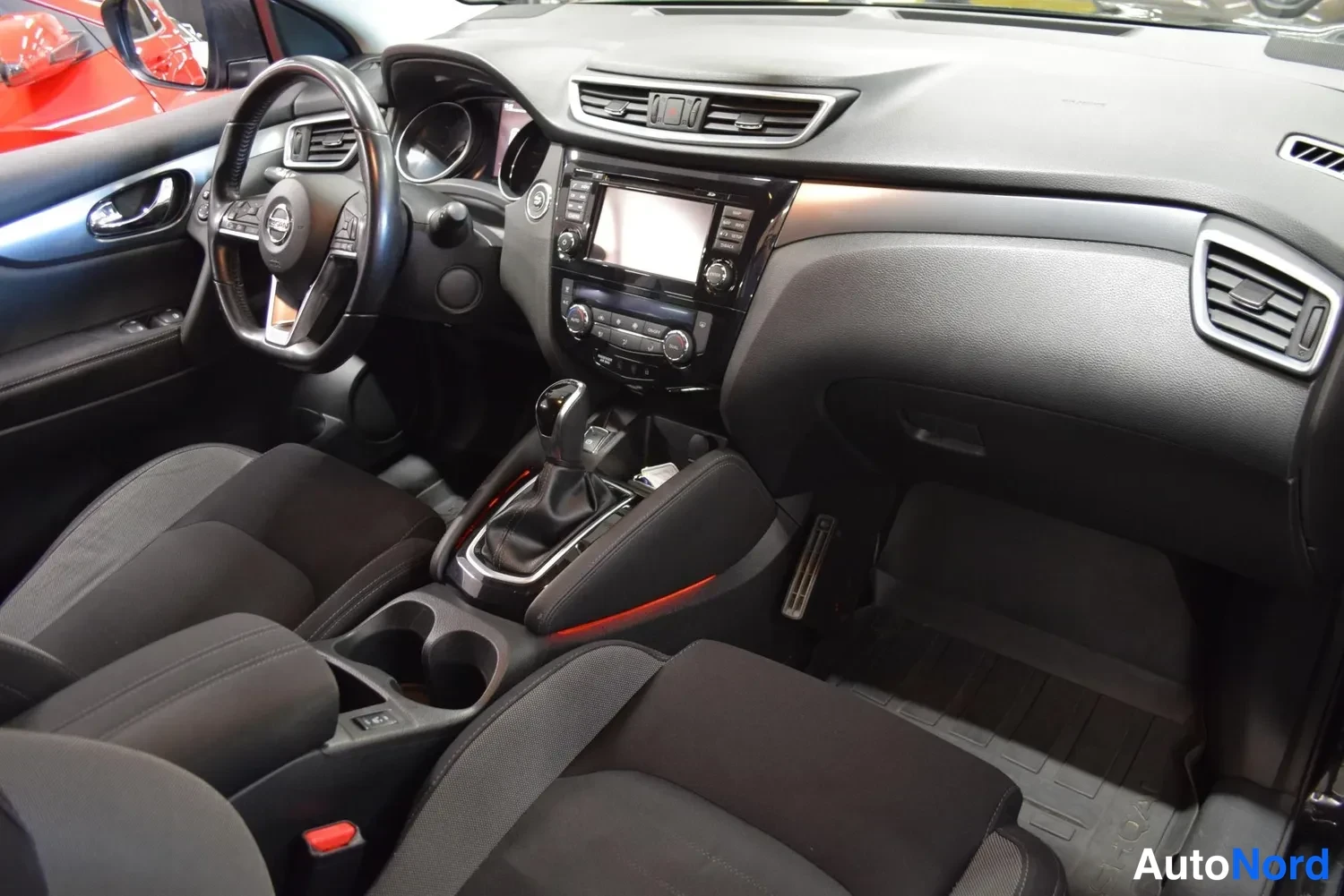 Musta Nissan Qashqai 2018, ulkokuva 11 – Raisio