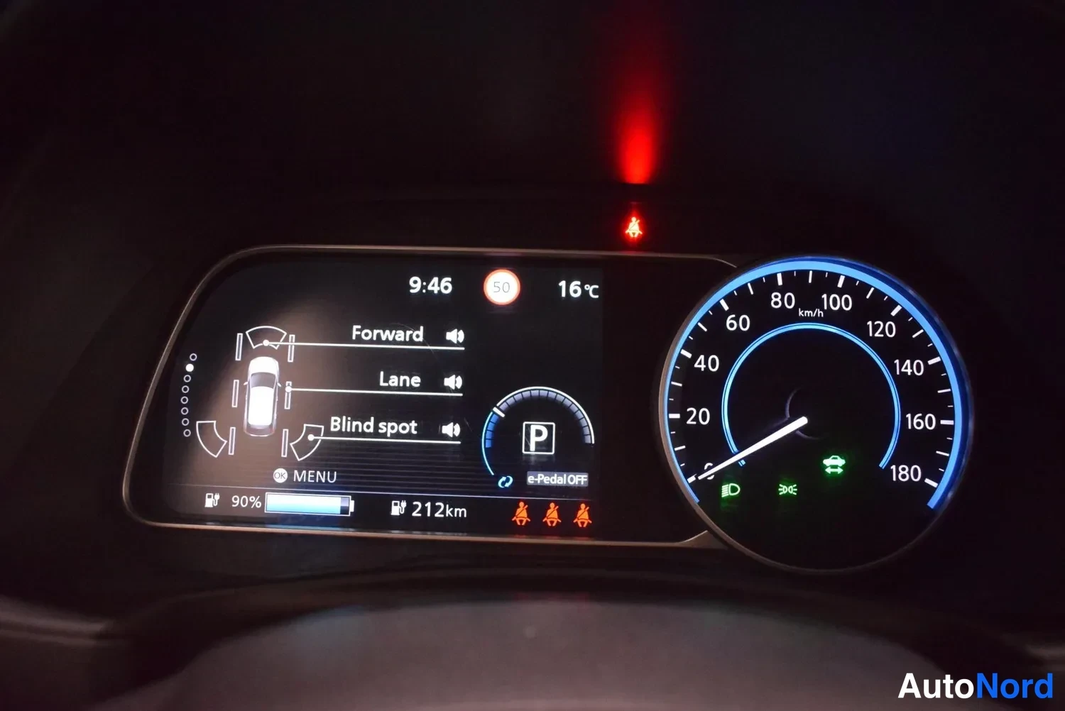 Musta Nissan Leaf 2018, ulkokuva 13 – Raisio