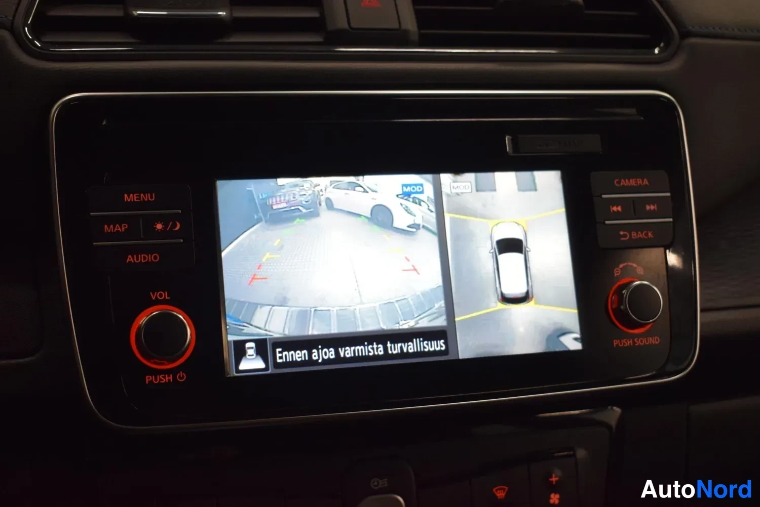 Musta Nissan Leaf 2018, ulkokuva 18 – Raisio