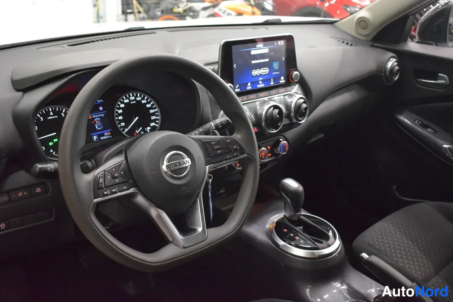 Valkoinen Nissan Juke 2022, ulkokuva 12 – Raisio