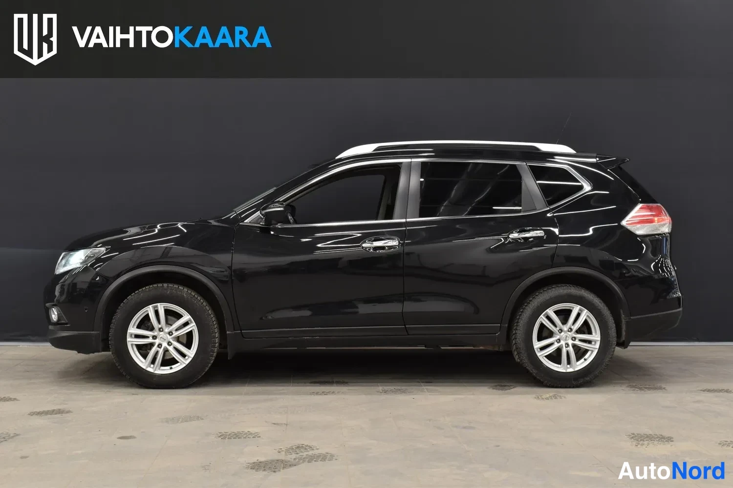 Musta Nissan X-Trail 2018, ulkokuva 2 – Raisio