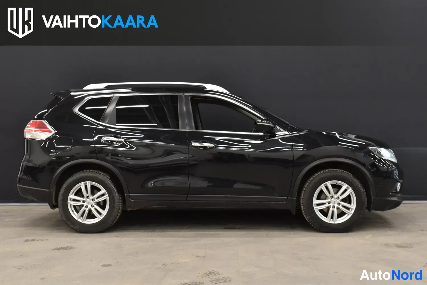 Musta Nissan X-Trail 2018, ulkokuva 5 – Raisio