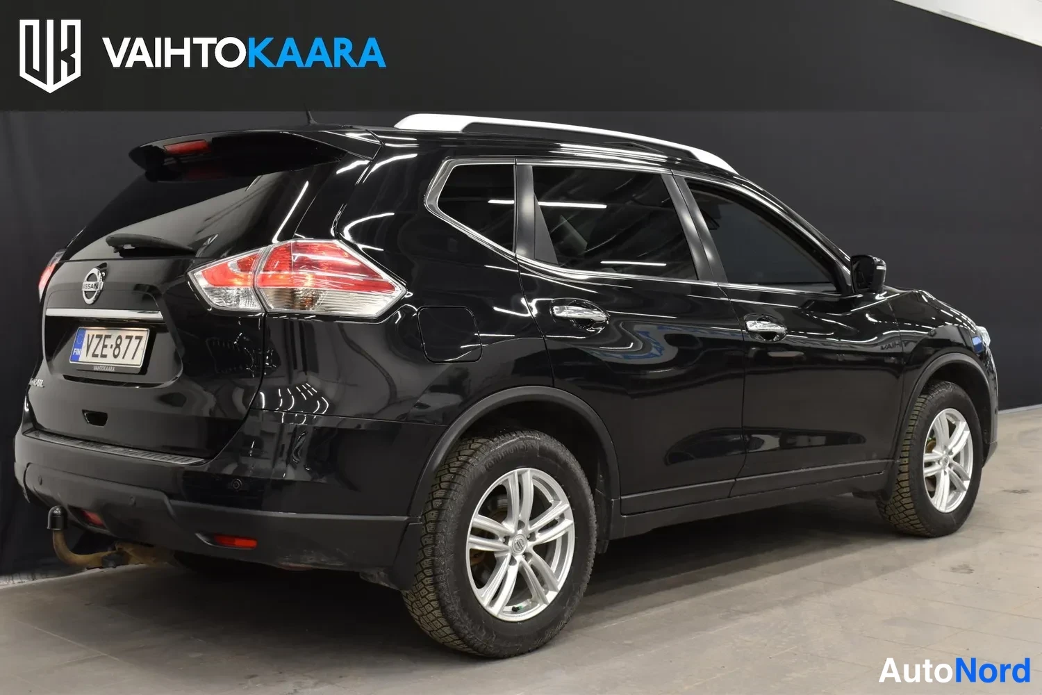Musta Nissan X-Trail 2018, ulkokuva 6 – Raisio